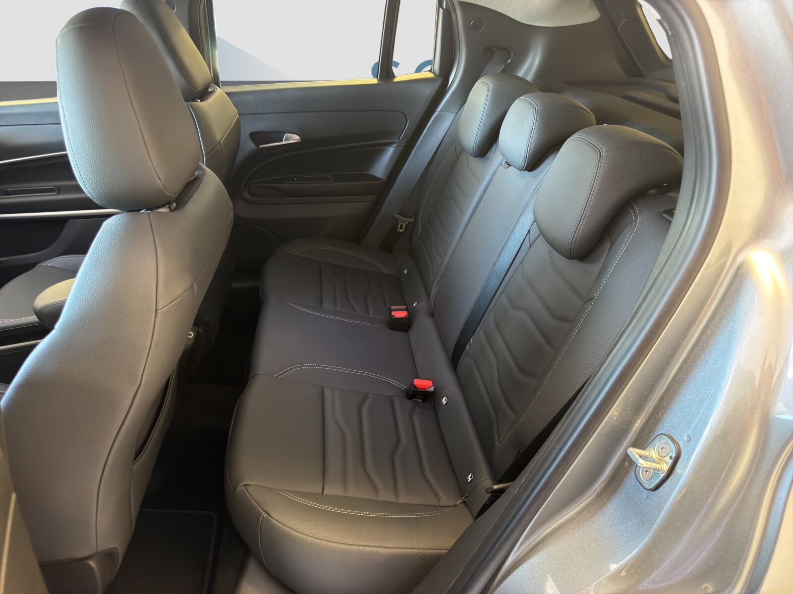JEEP AVENGER 1.2 MHEV Summit, Hybride Léger Essence/Électricité, Voiture nouvelle, Automatique - 7