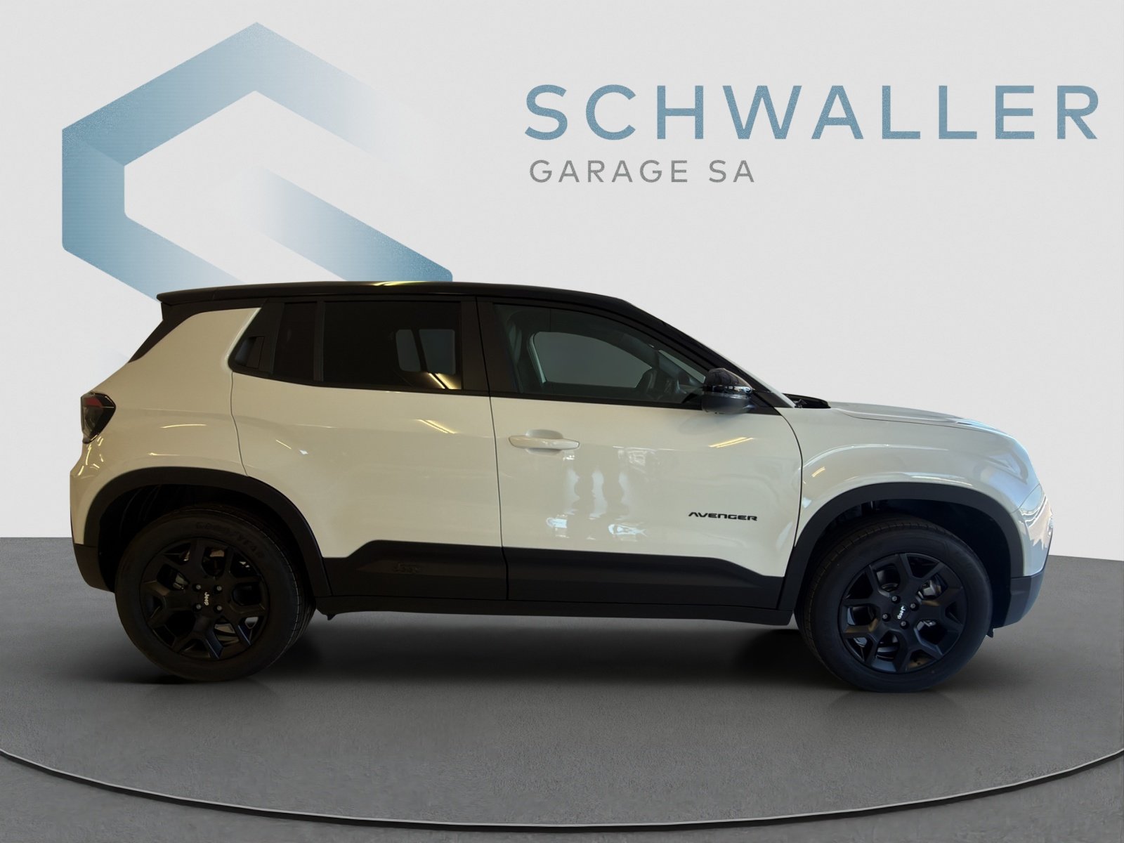 JEEP AVENGER 1.2 MHEV Altitude Black Edition, Mild-Hybrid Petrol/Electric, New car, Automatic - 3