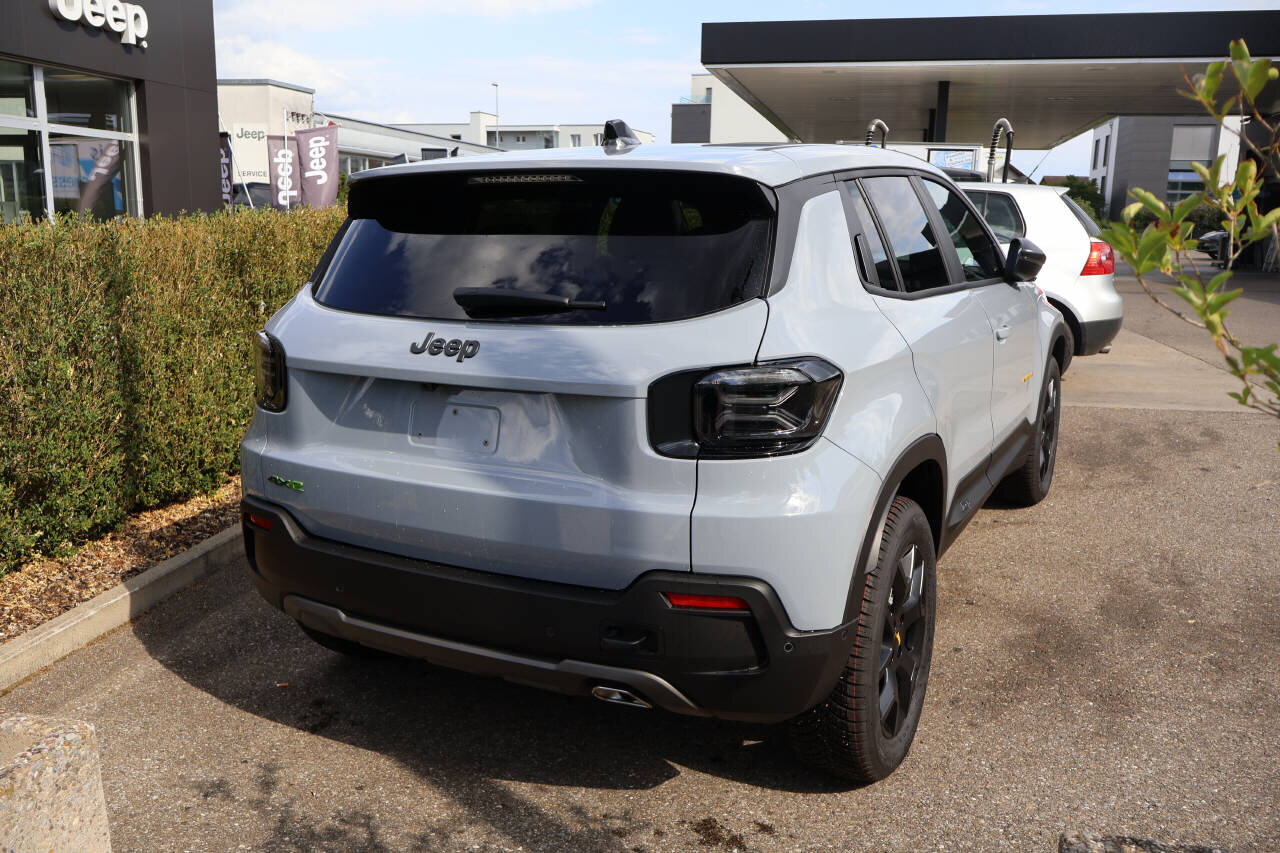 JEEP Avenger 1.2 MHEV The North Face 4xe, Hybride Léger Essence/Électricité, Voiture nouvelle, Automatique - 3