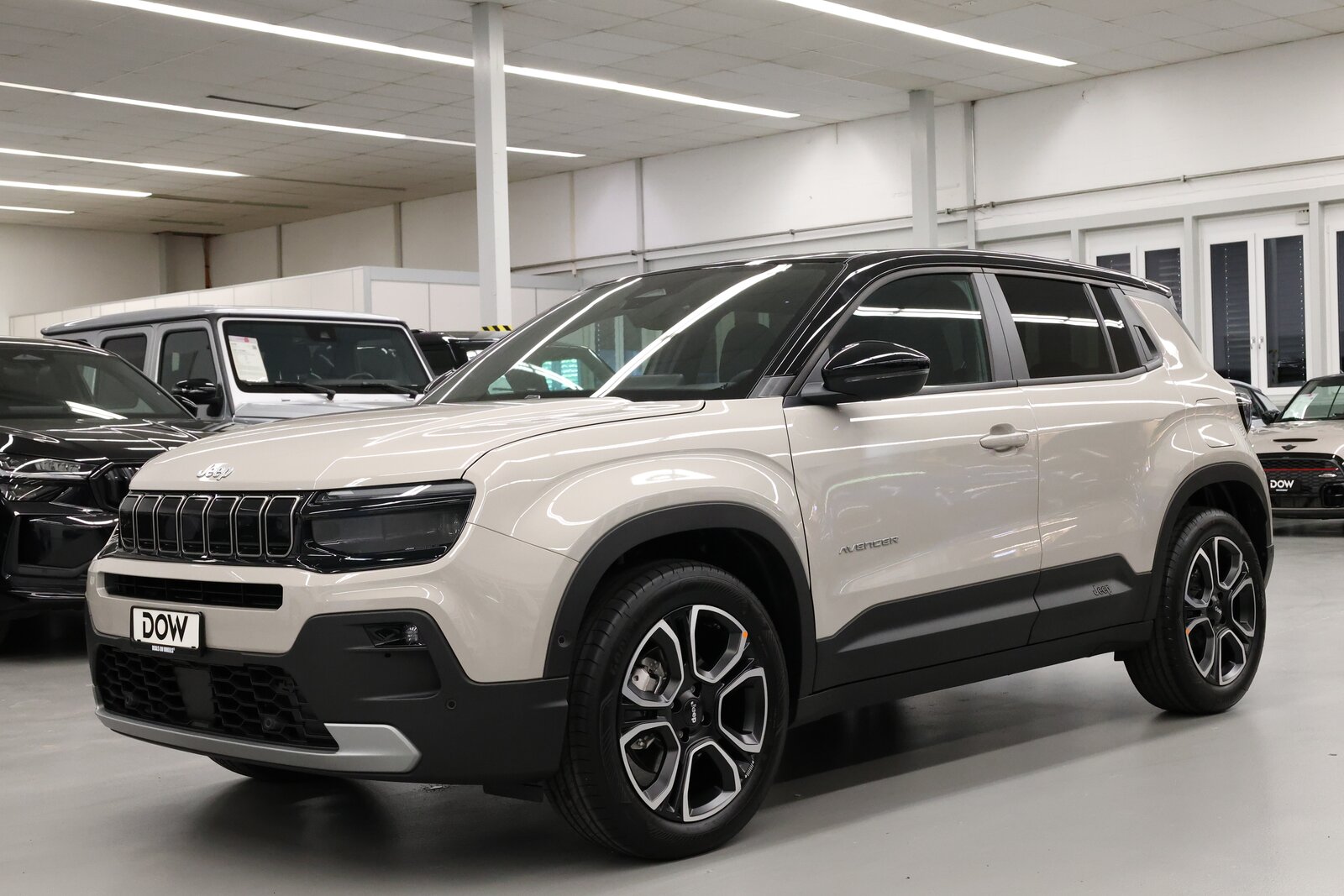 JEEP Avenger 1.2 MHEV Summit, Mild-Hybrid Benzin/Elektro, Neuwagen, Automatik - 3