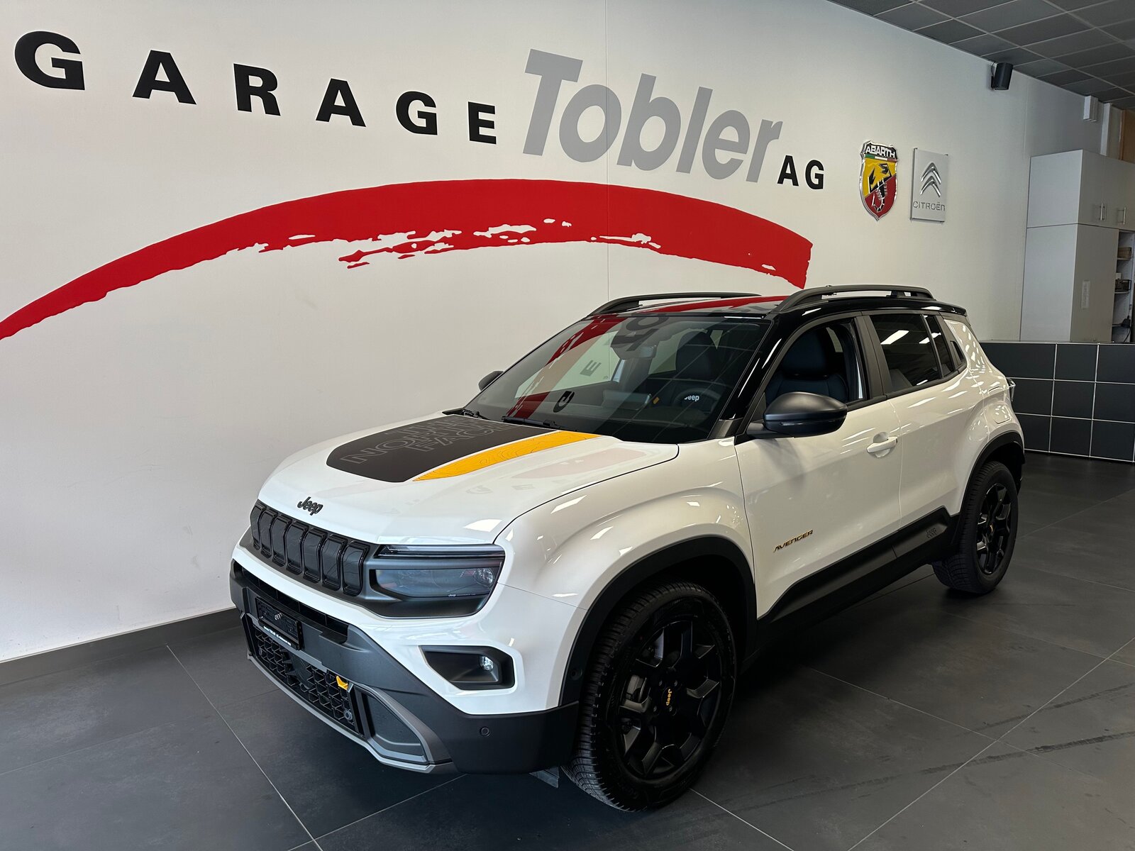 JEEP Avenger 1.2 Turbo MHEV The North Face 4xe, Mild-Hybrid Petrol/Electric, New car, Automatic - 5