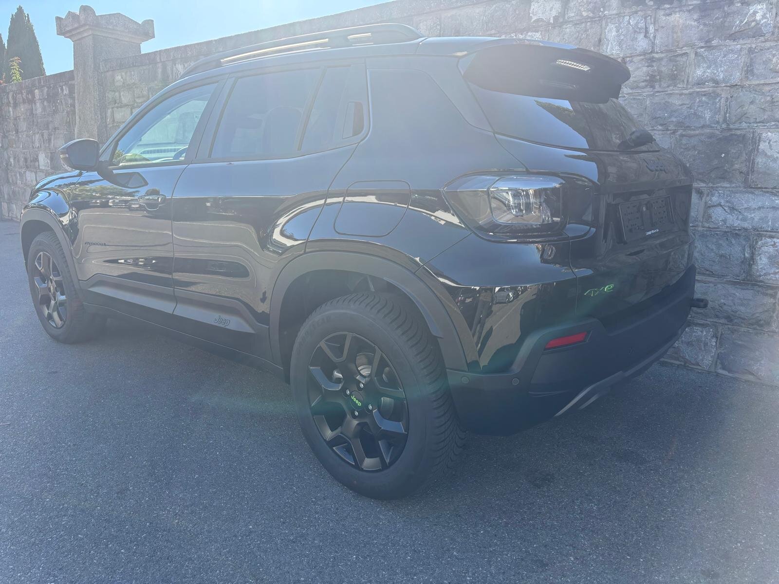 JEEP Avenger 1.2 Turbo MHEV Overland 4xe, Mild-Hybrid Petrol/Electric, New car, Automatic - 3