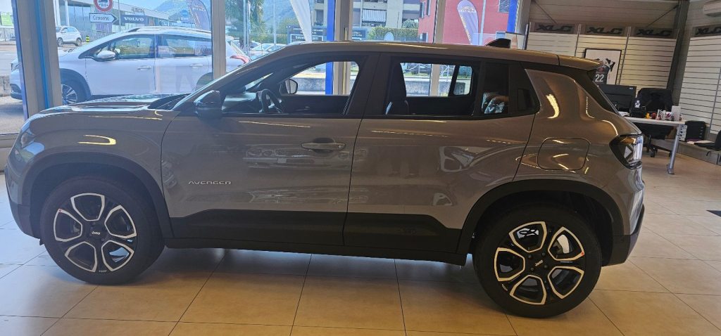 JEEP AVENGER 1.2 MHEV Summit, Mild-Hybrid Benzin/Elektro, Neuwagen, Automatik - 5