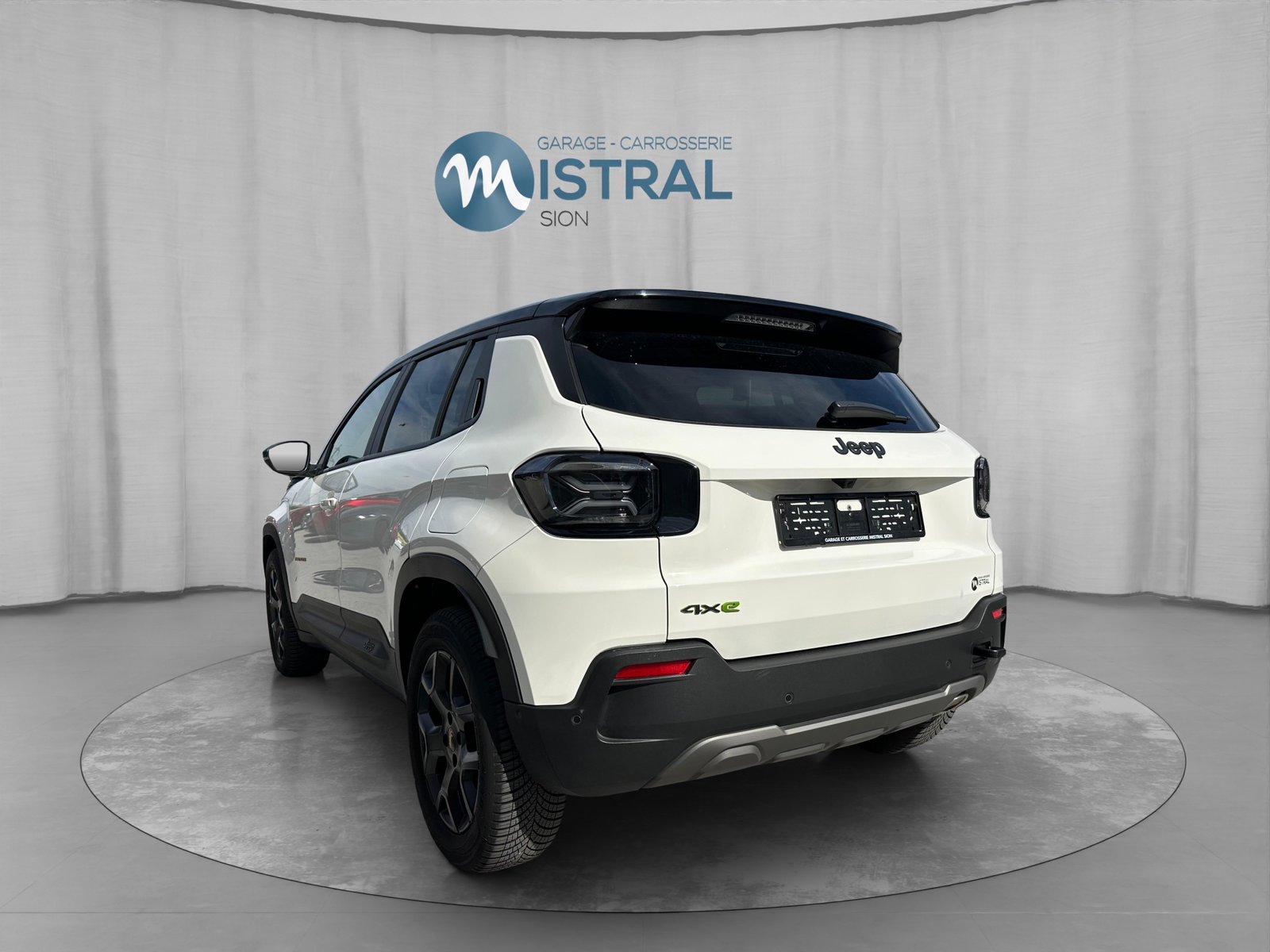 JEEP Avenger 1.2 Turbo MHEV The North Face Sky 4xe, Mild-Hybrid Petrol/Electric, Second hand / Used, Automatic - 3