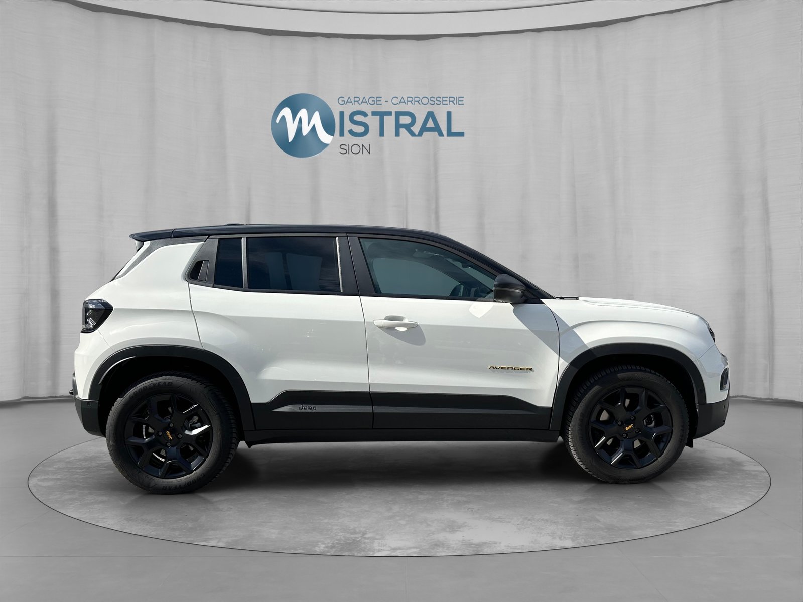 JEEP Avenger 1.2 Turbo MHEV The North Face Sky 4xe, Mild-Hybrid Petrol/Electric, Second hand / Used, Automatic - 6