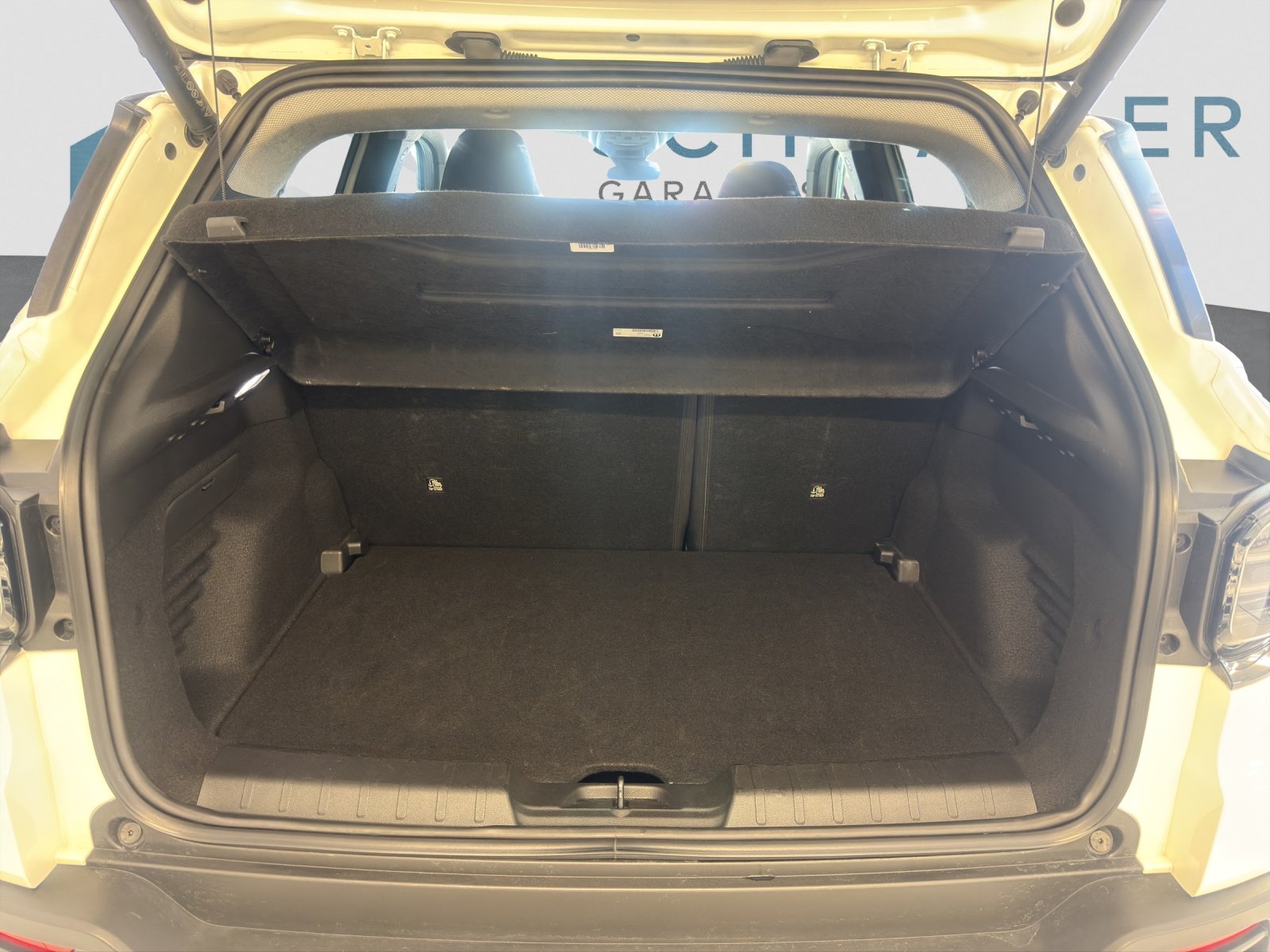 JEEP AVENGER 1.2 MHEV Summit, Mild-Hybrid Benzin/Elektro, Occasion / Gebraucht, Automatik - 7
