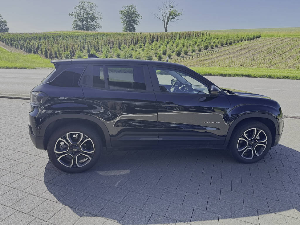 JEEP Avenger Summit, Électrique, Occasion / Utilisé, Automatique - 4