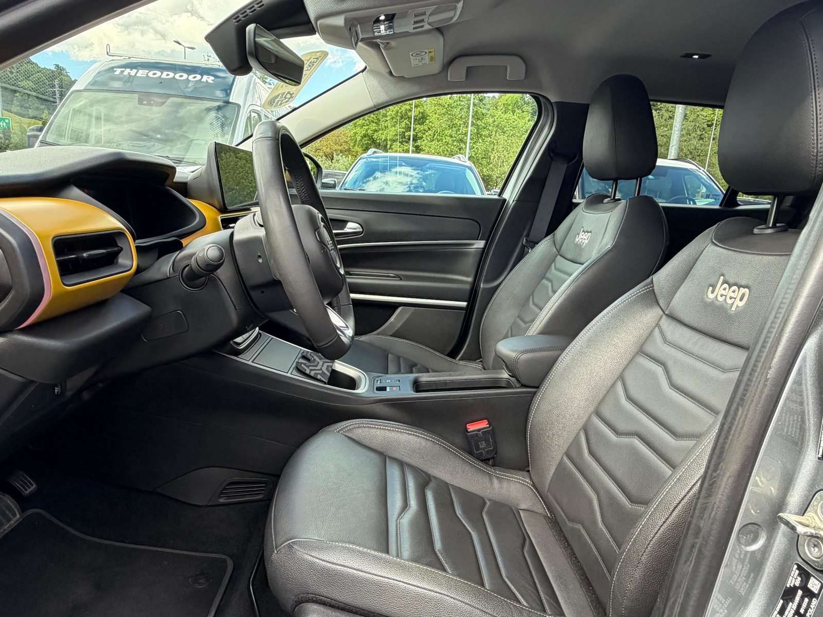 JEEP Avenger Summit, Elektro, Occasion / Gebraucht, Automatik - 2