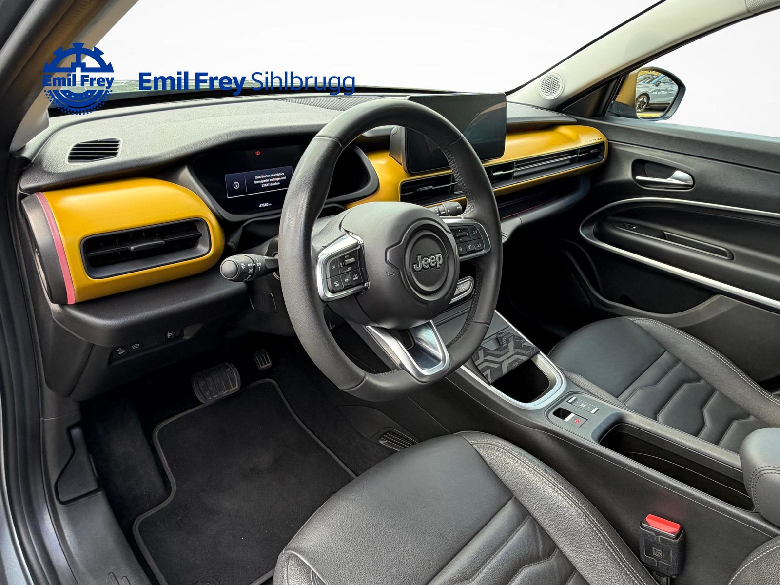 JEEP Avenger Summit, Elektro, Occasion / Gebraucht, Automatik - 4