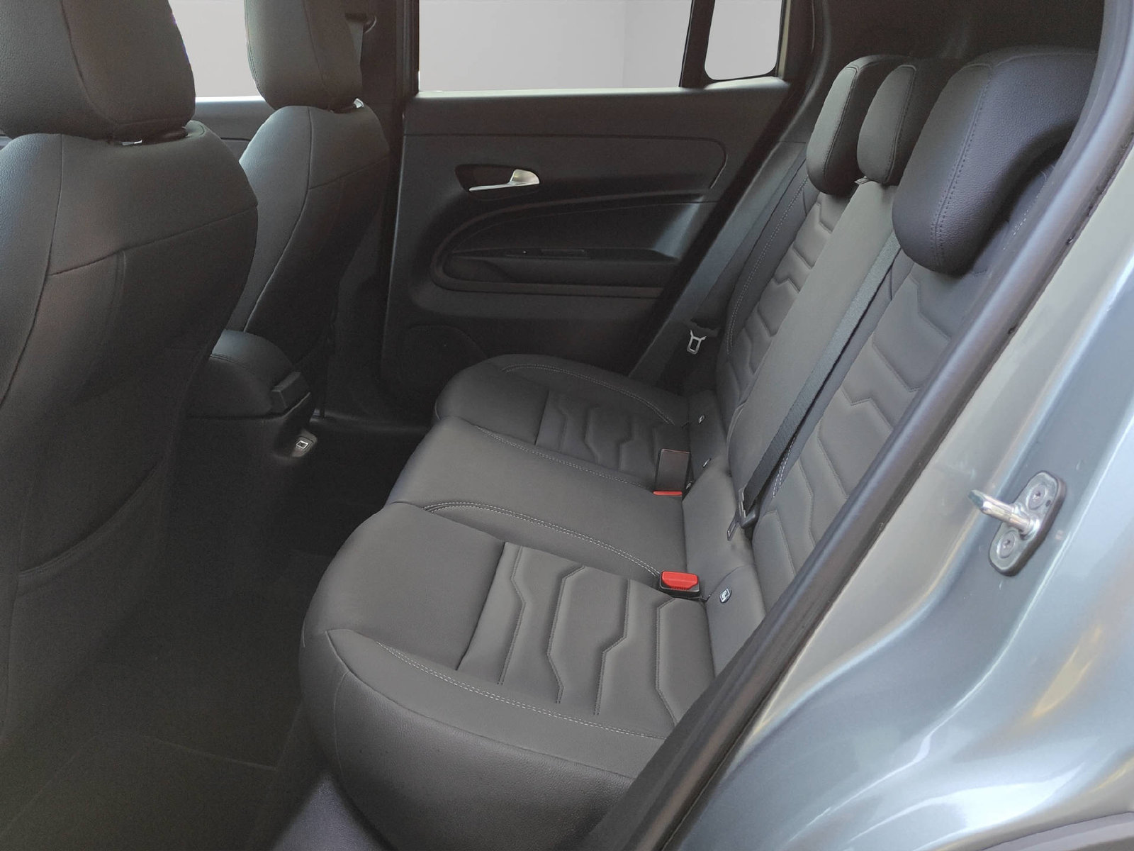 JEEP Avenger 1.2 MHEV Summit, Mild-Hybrid Petrol/Electric, Second hand / Used, Automatic - 6
