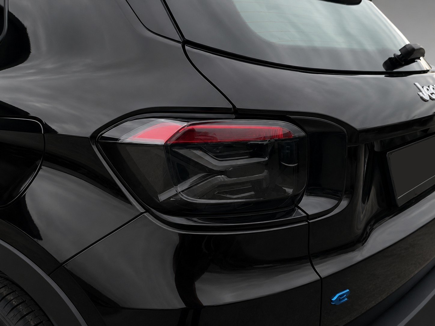 JEEP Avenger 54kWh Altitude Plus, Électrique, Occasion / Utilisé, Automatique - 6