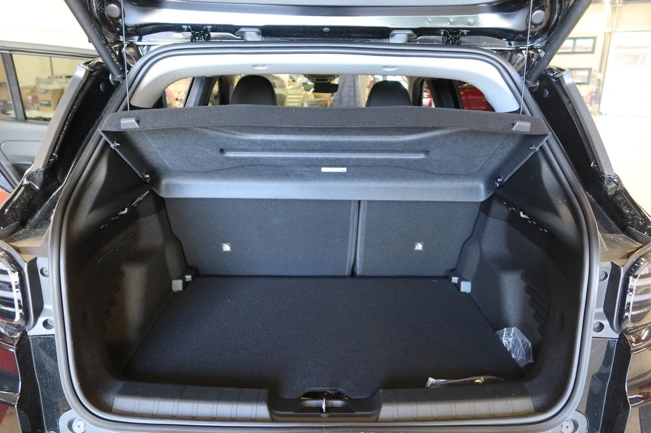 JEEP Avenger 54kWh Altitude Plus, Électrique, Occasion / Utilisé, Automatique - 7