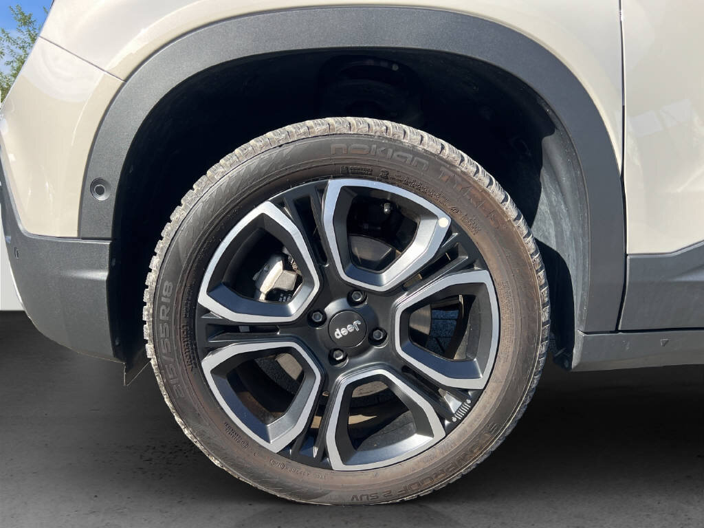 JEEP Avenger 1.2 MHEV Summit, Mild-Hybrid Benzin/Elektro, Occasion / Gebraucht, Automatik - 6