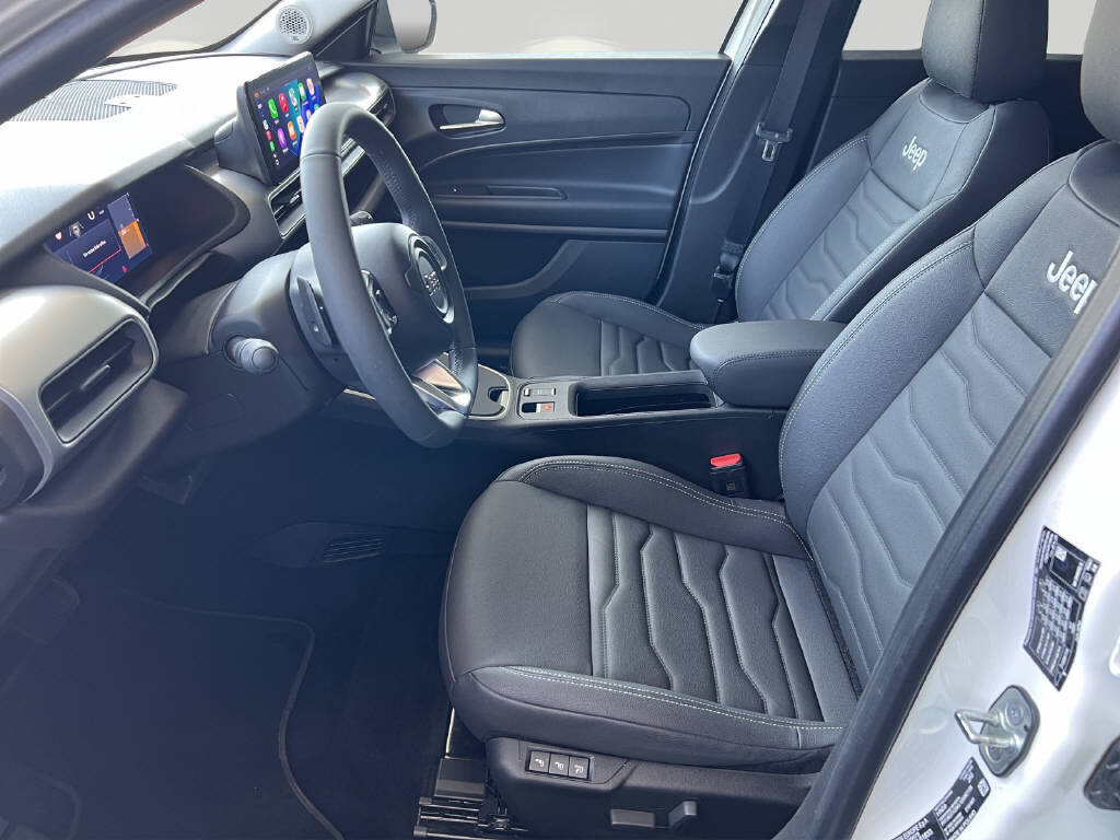 JEEP Avenger 1.2 MHEV Summit Sky, Mild-Hybrid Petrol/Electric, Second hand / Used, Automatic - 7