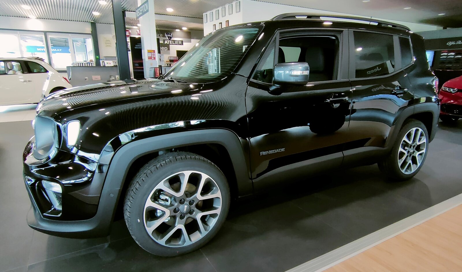 JEEP AVENGER 1.5 Turbo S, Hybride Integrale Benzina/Elettrica, Auto dimostrativa, Automatico - 3