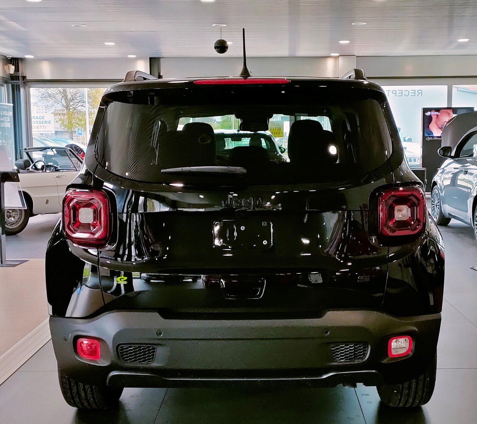JEEP AVENGER 1.5 Turbo S, Hybride Integrale Benzina/Elettrica, Auto dimostrativa, Automatico - 5
