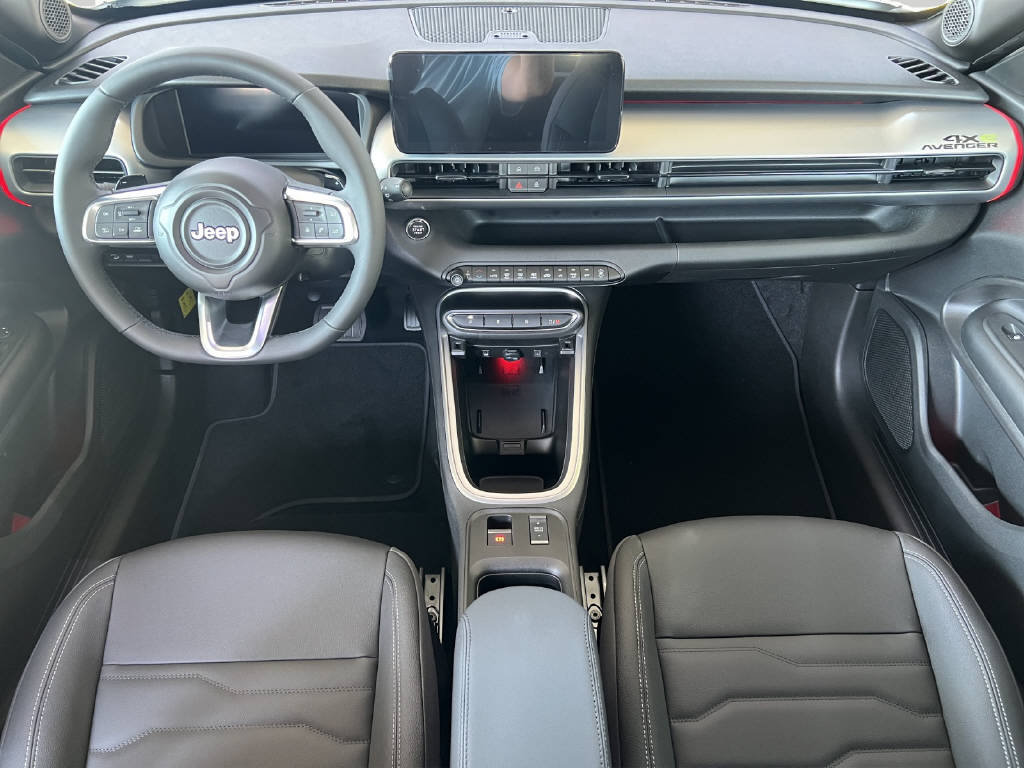 JEEP Avenger 1.2 MHEV Overland 4xe Leder, Mild-Hybrid Benzin/Elektro, Vorführwagen, Automatik - 7