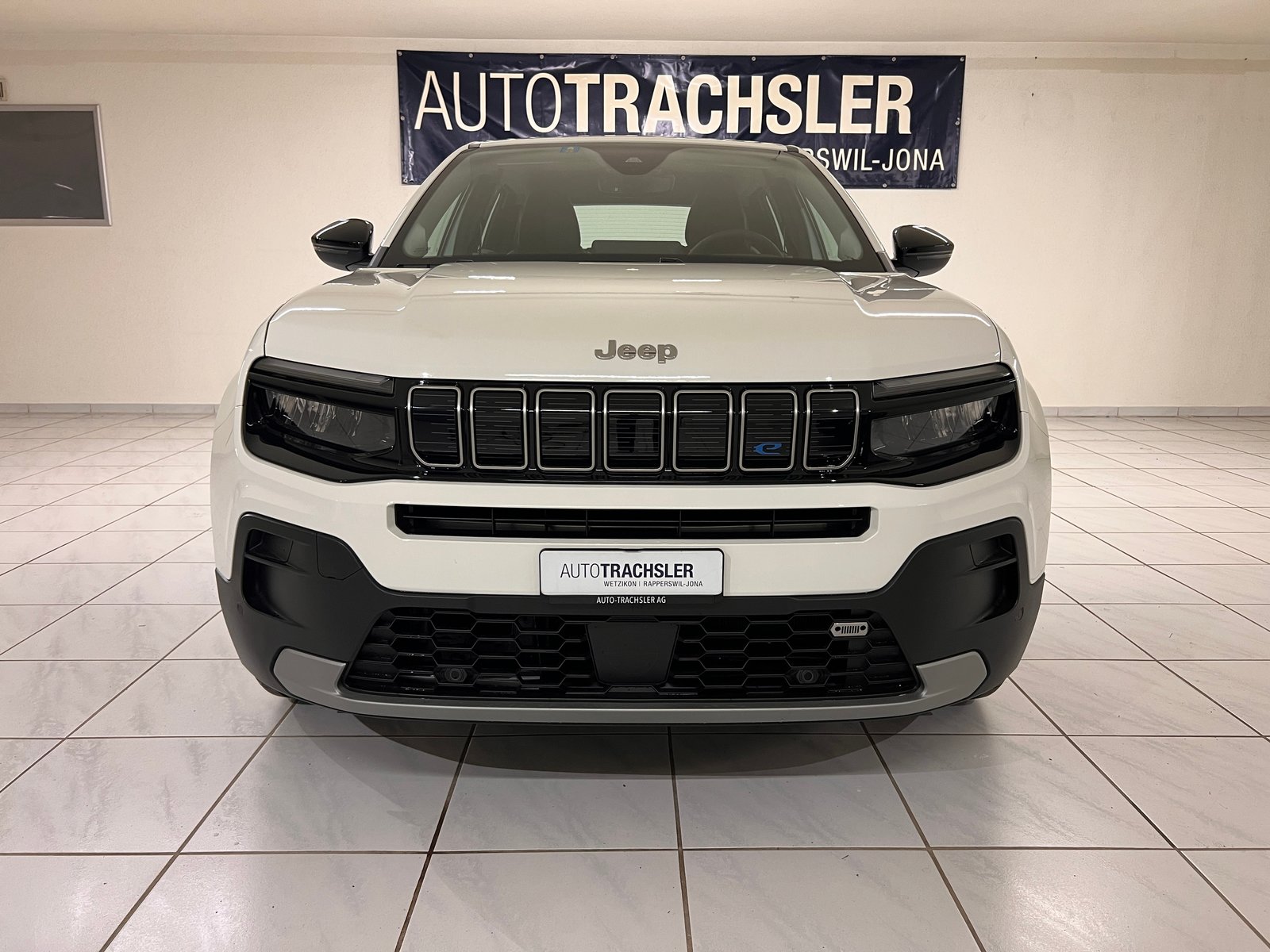 JEEP Avenger 54kWh Altitude, Elektro, Vorführwagen, Automatik - 2