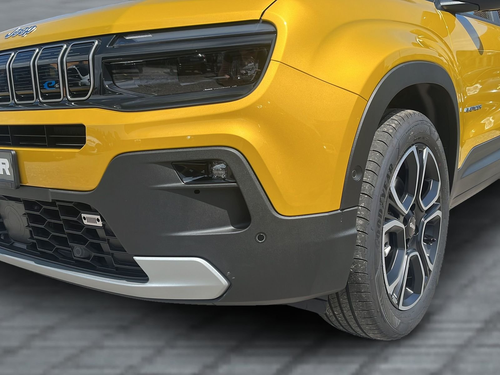 JEEP Avenger 54kWh Summit, Electric, Ex-demonstrator, Automatic - 5