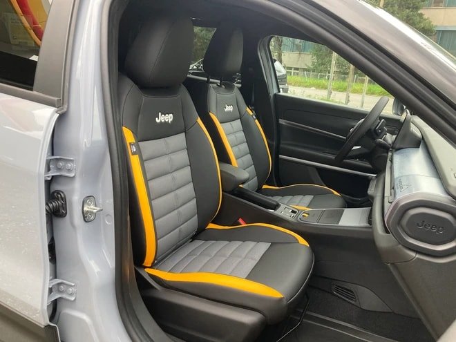 JEEP Avenger 1.2 Turbo MHEV The North Face Sky 4xe, Mild-Hybrid Petrol/Electric, New car, Automatic - 4