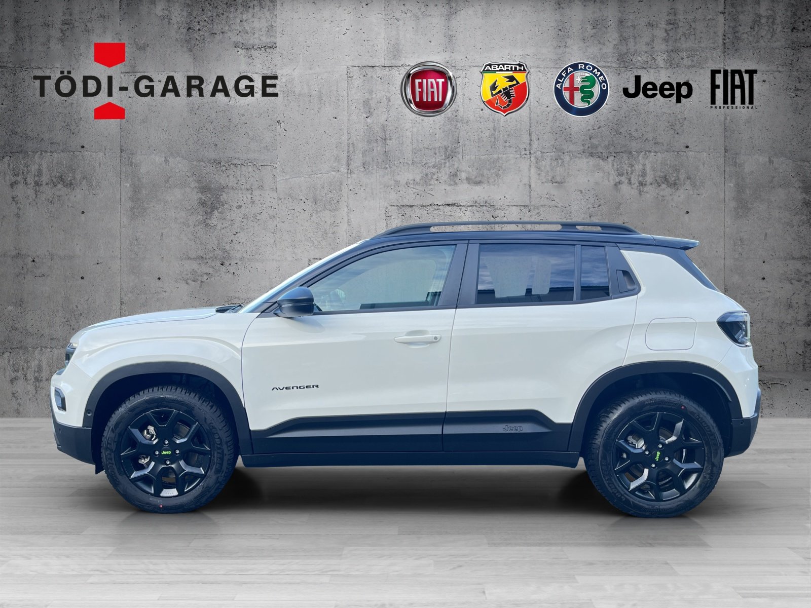 JEEP Avenger 1.2 MHEV Overland 4xe, Mild-Hybrid Petrol/Electric, New car, Automatic - 3