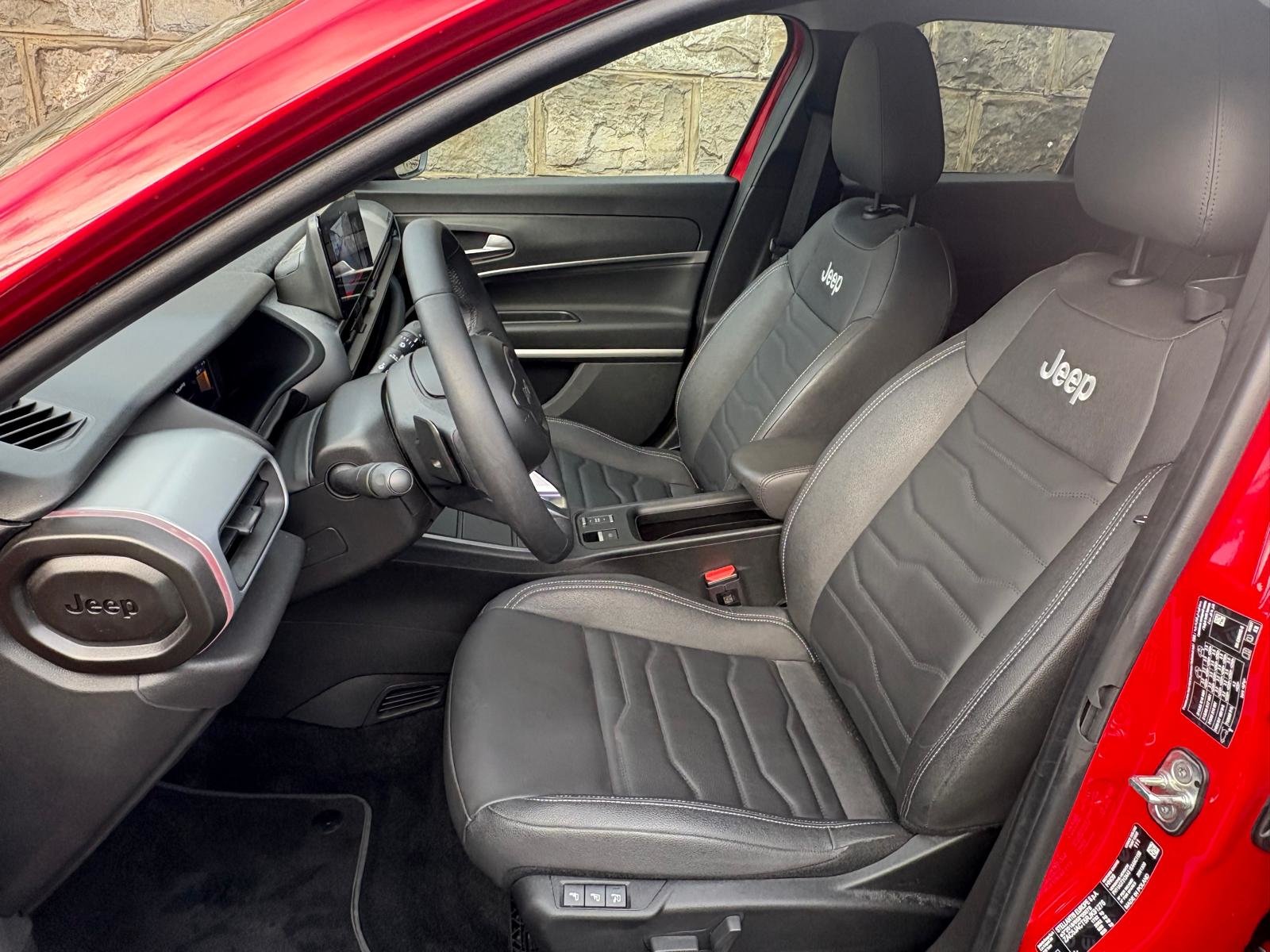 JEEP Avenger 1.2 Turbo MHEV Summit, Mild-Hybrid Benzin/Elektro, Occasion / Gebraucht, Automat - 7