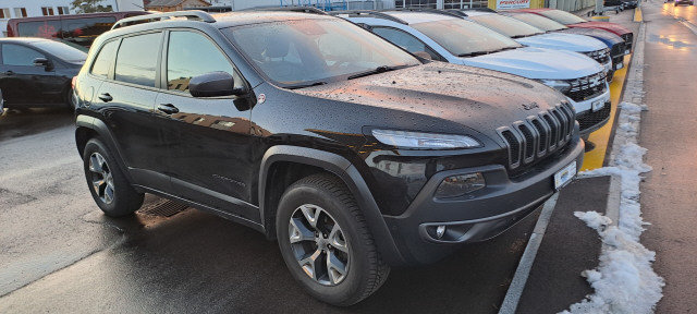 JEEP Cherokee 3.2 Trailhawk, Benzin, Occasion / Gebraucht, Automatik - 3