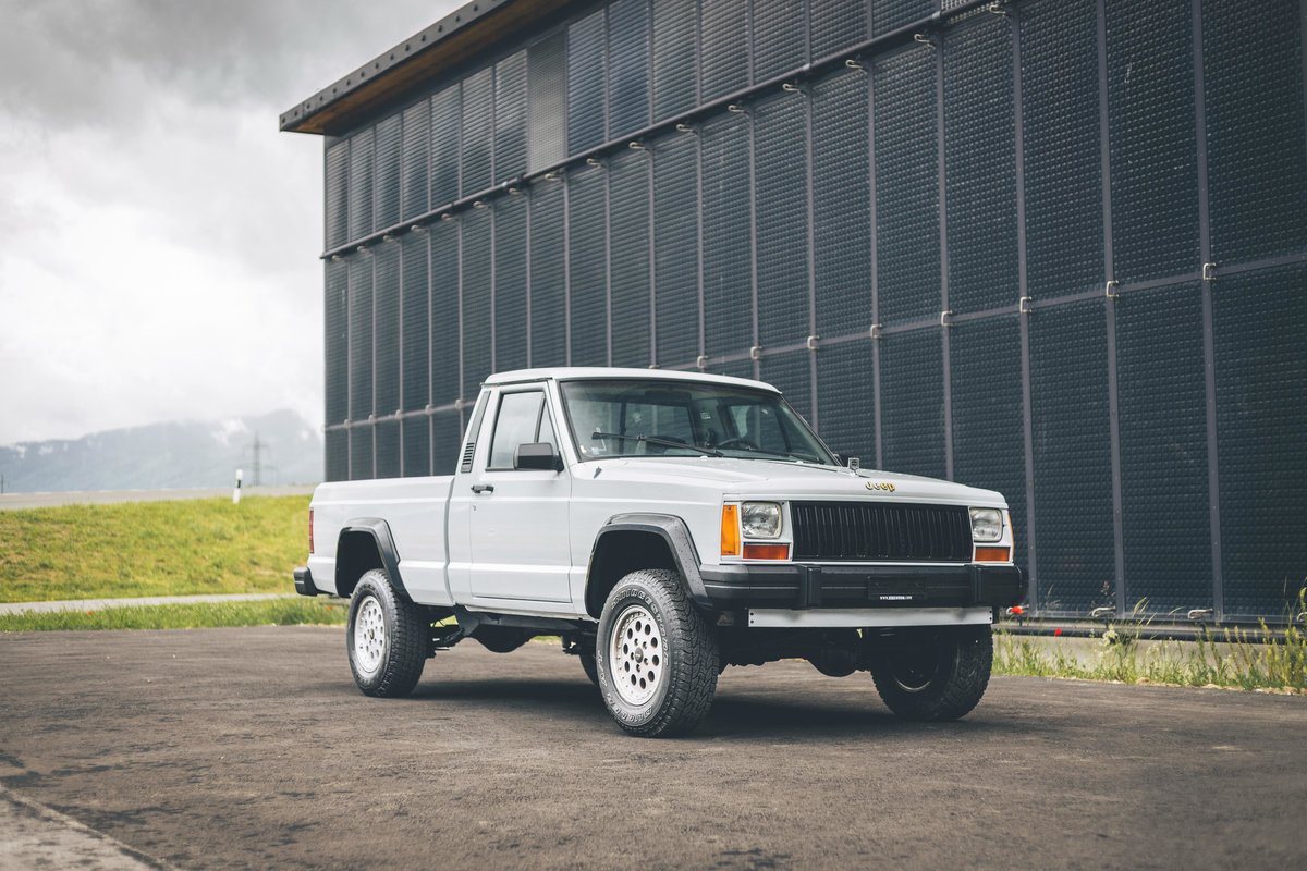 JEEP Comanche MJ, Petrol, Second hand / Used, Automatic - 3