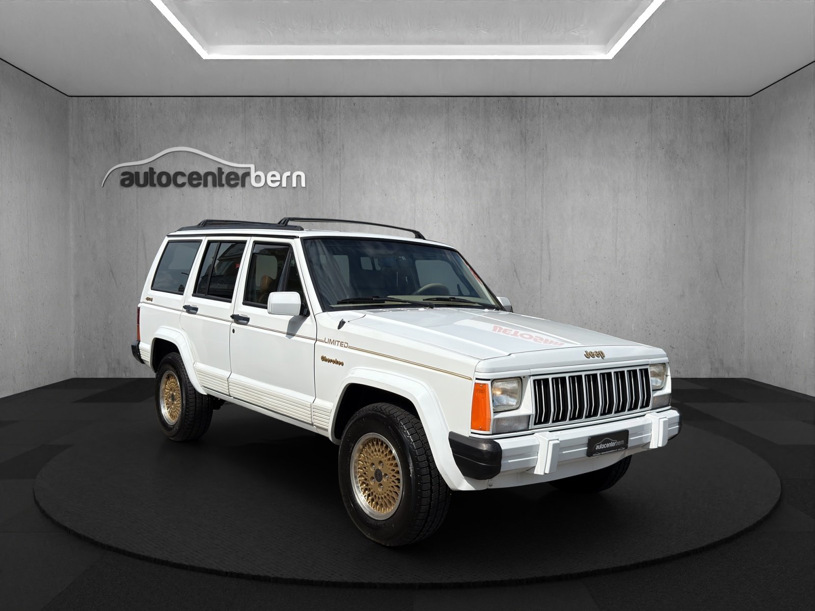 JEEP Cherokee 4.0 Country