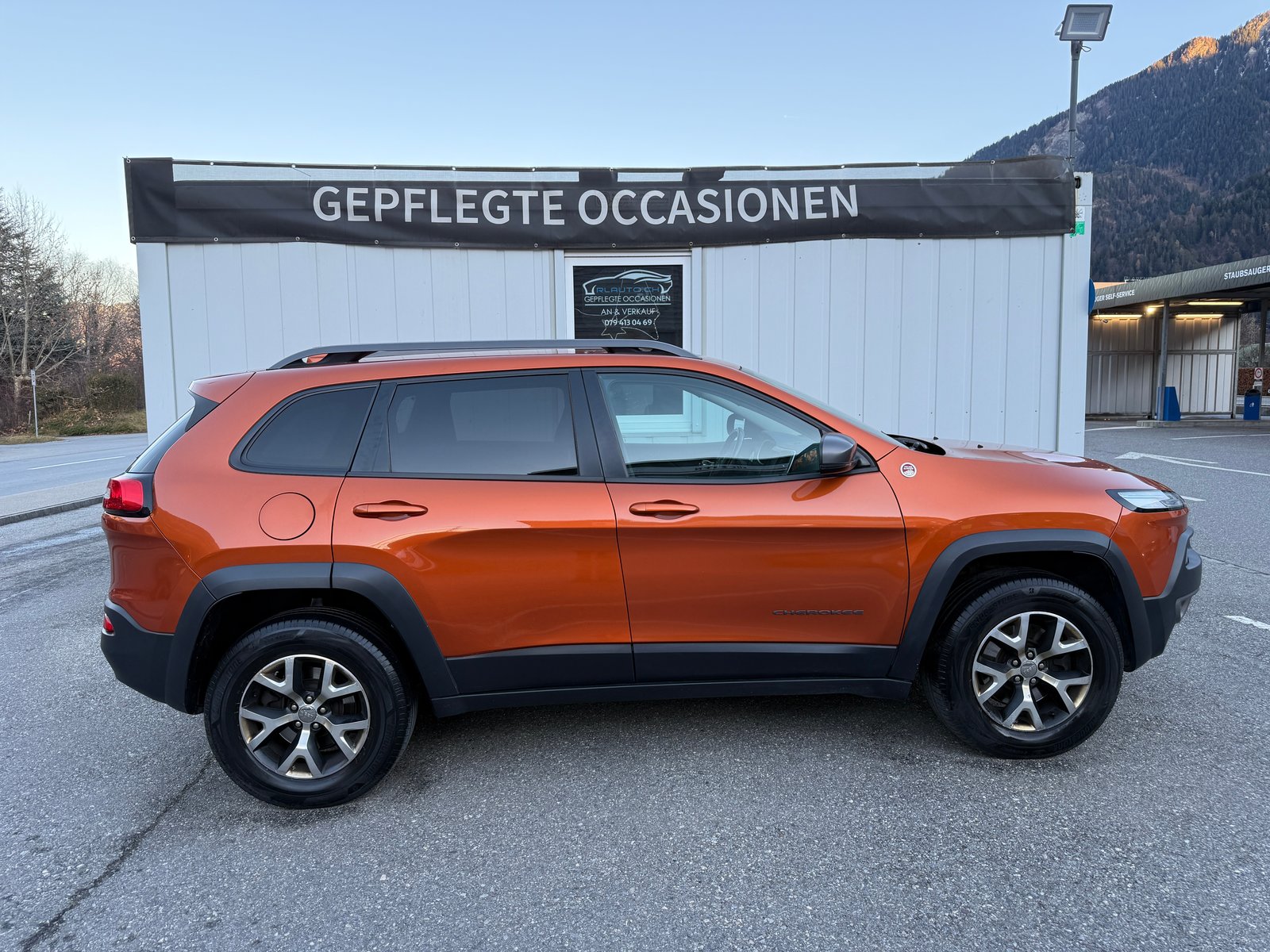 JEEP Cherokee 3.2 Trailhawk AWD 9ATX, Essence, Occasion / Utilisé, Automatique - 4