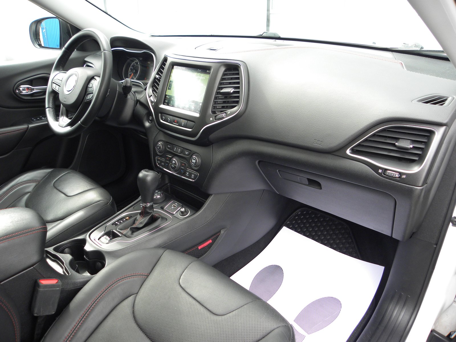 JEEP Cherokee 2.0 Trailhawk AWD Drive Lock 9ATX, Petrol, Second hand / Used, Automatic - 6