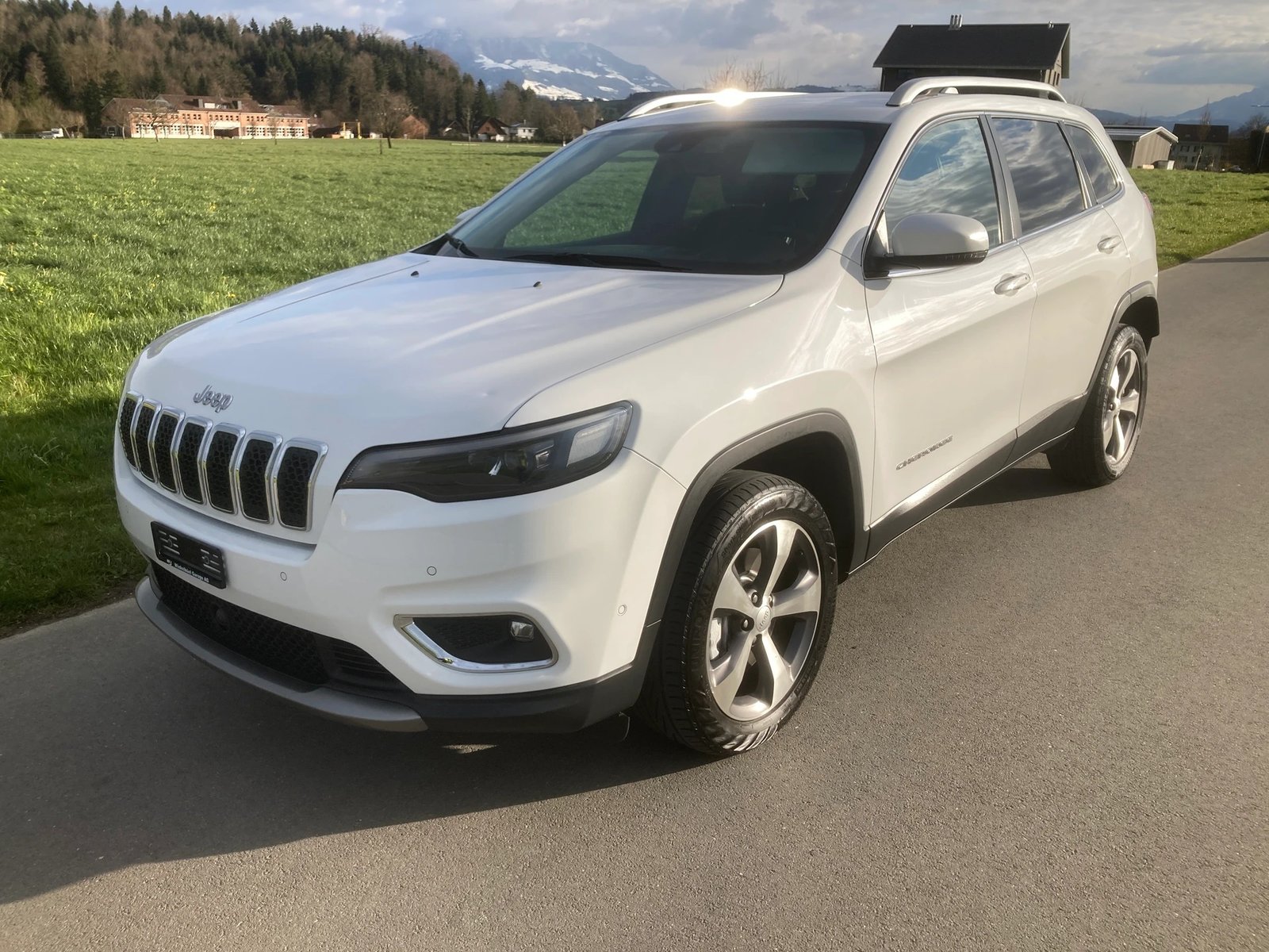 JEEP Cherokee 2.0 Limited AWD Drive I 9ATX mit Anhängerkupp