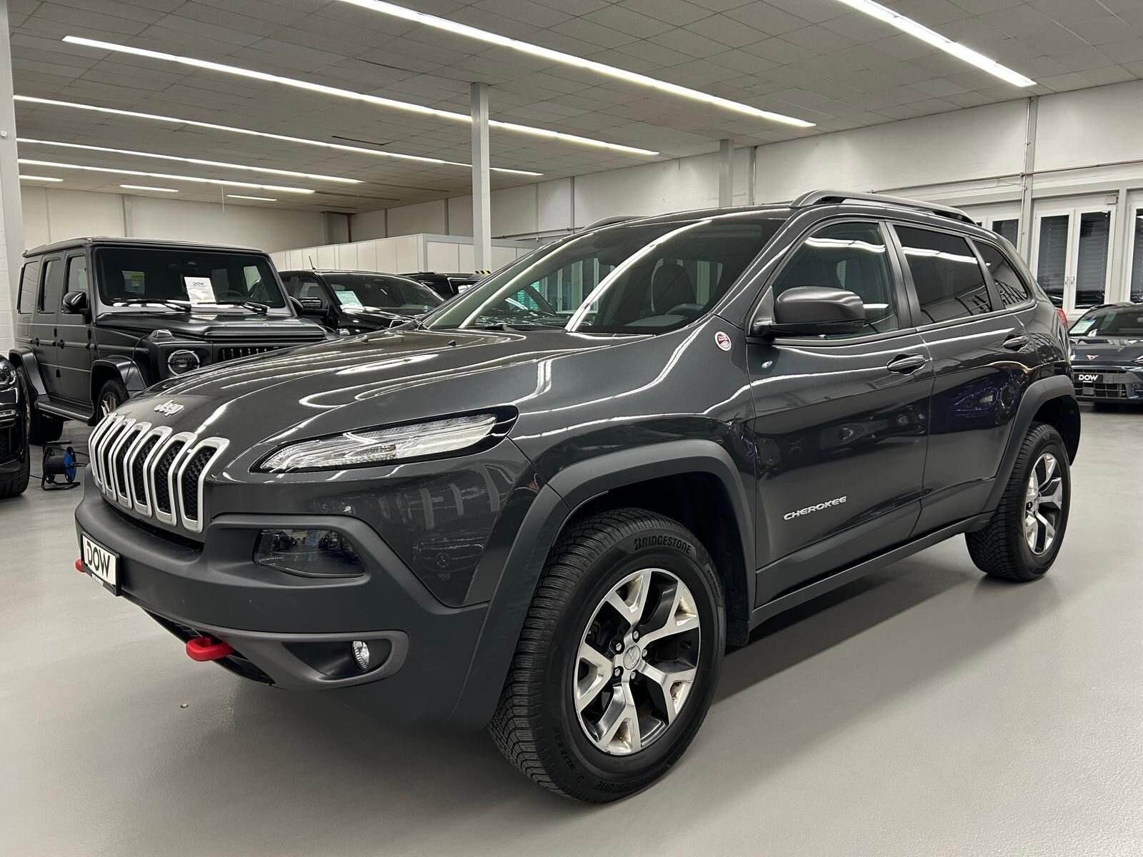 JEEP Cherokee 2.4 Trailhawk AWD, Essence, Occasion / Utilisé, Automatique - 3