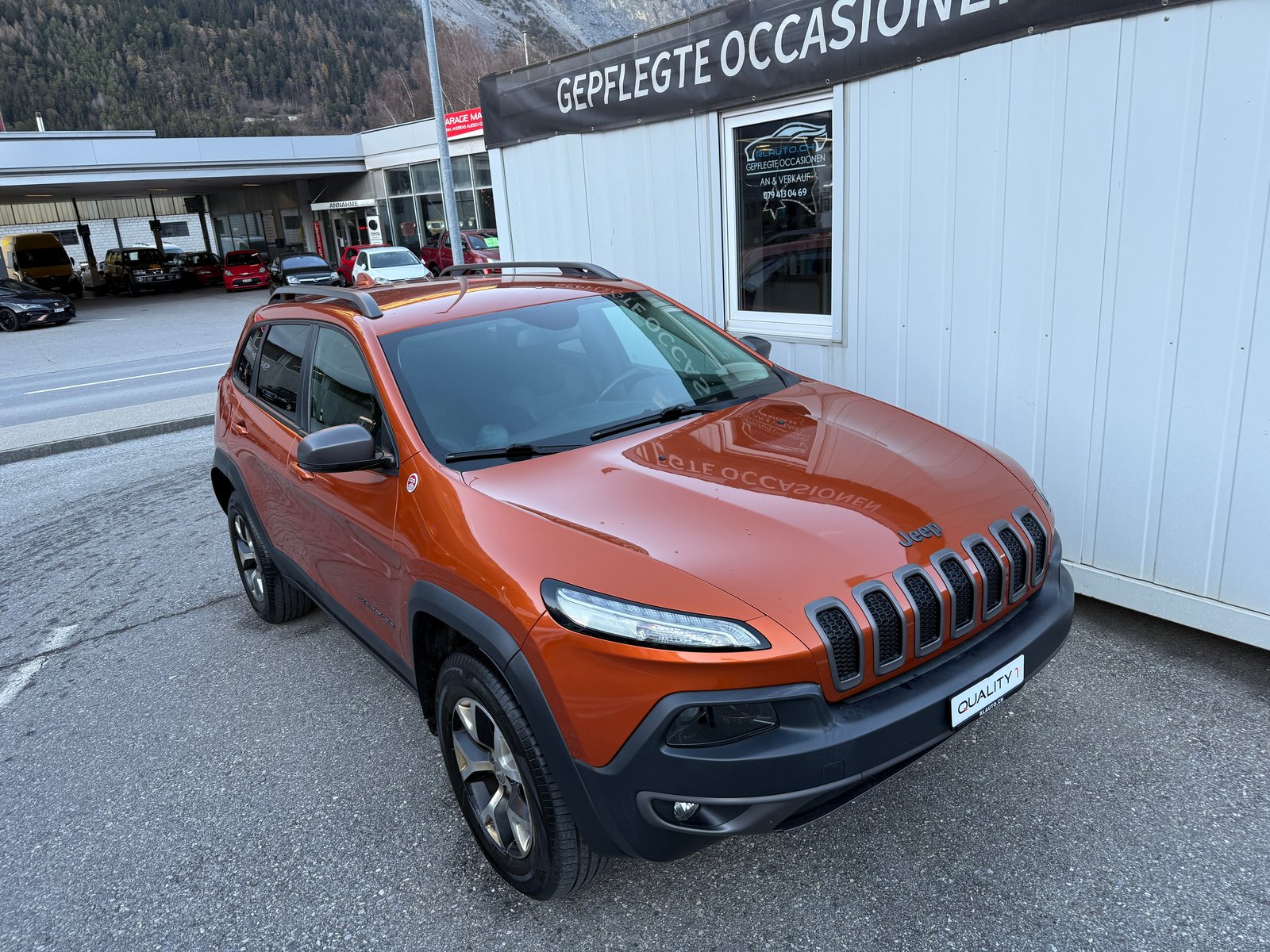 JEEP Cherokee 3.2 Trailhawk AWD 9ATX, Benzin, Occasion / Gebraucht, Automat - 2