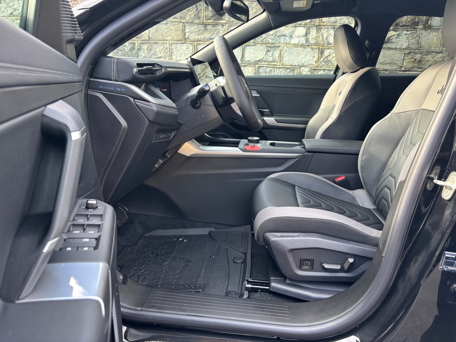 JEEP Compass 1.2 T e-Hybrid First Edition, Benzin, Neuwagen, Automatik - 7