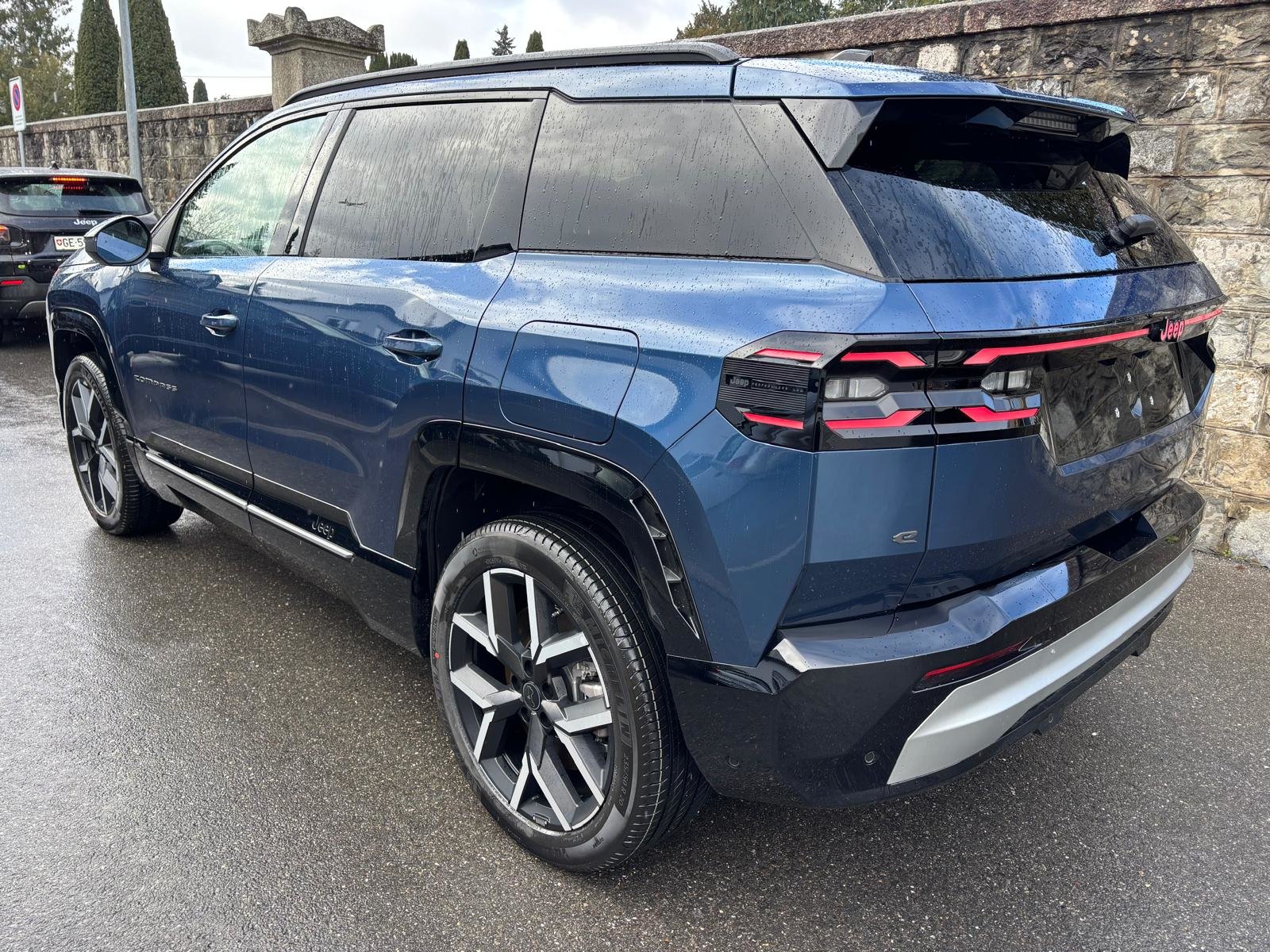 JEEP Compass Elektro 74kWh First Edition, Elektro, Neuwagen, Automatik - 3