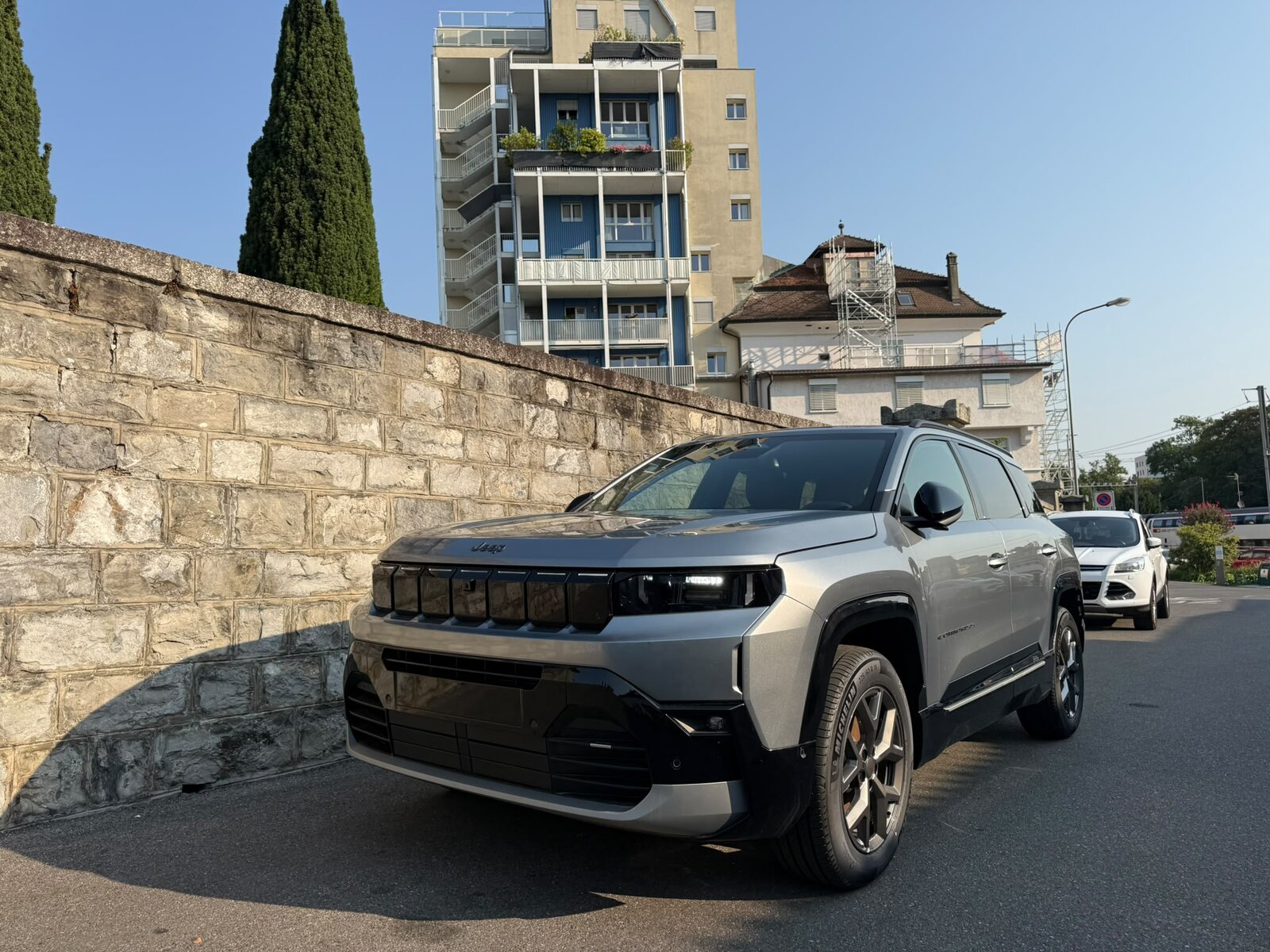 JEEP Compass 1.2 T e-Hybrid First Edition, Benzin, Occasion / Gebraucht, Automatik - 5