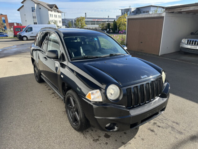 JEEP Compass 2.4 Limited, Petrol, Second hand / Used, Automatic - 3