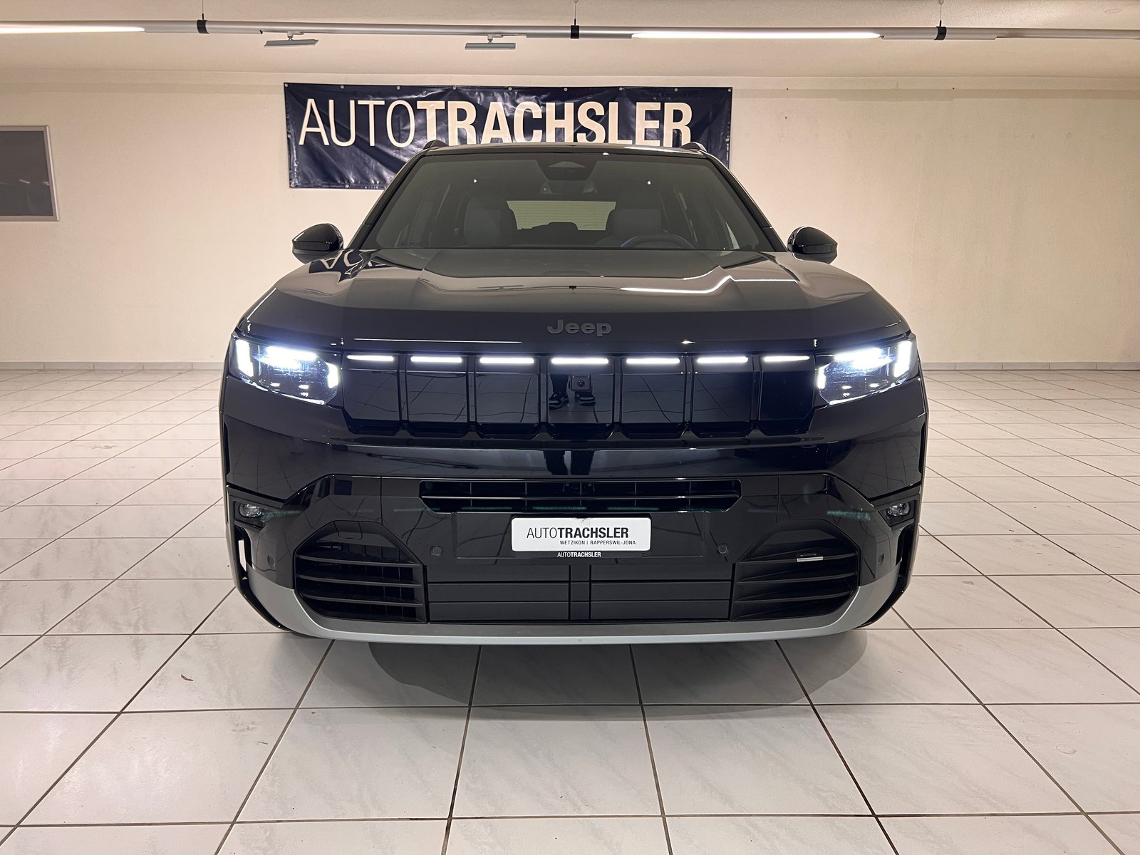 JEEP Compass 1.2 T e-Hybrid First Edition, Petrol, Ex-demonstrator, Automatic - 2