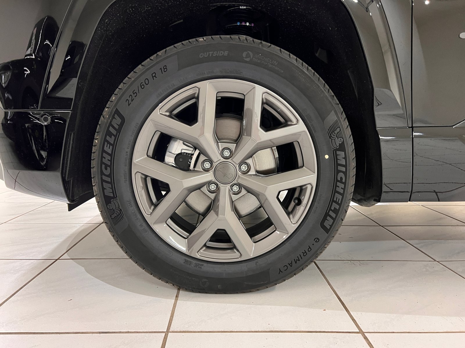 JEEP Compass 1.2 T e-Hybrid First Edition, Petrol, Ex-demonstrator, Automatic - 6