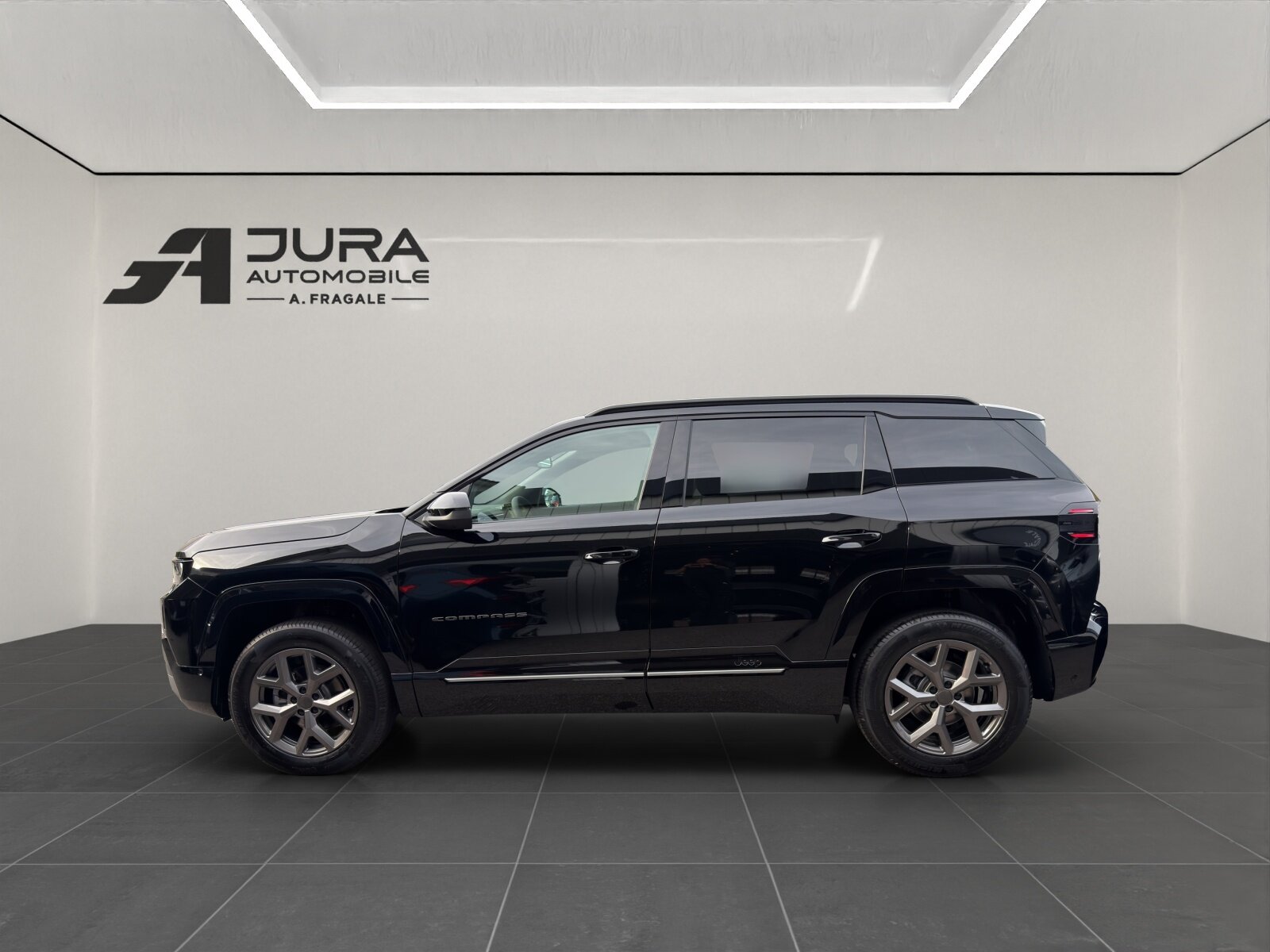 JEEP Compass 1.2 MHEV First Edition Pack Sky, Hybride Léger Essence/Électricité, Véhicule neuf pré-immatriculé, Automatique - 4