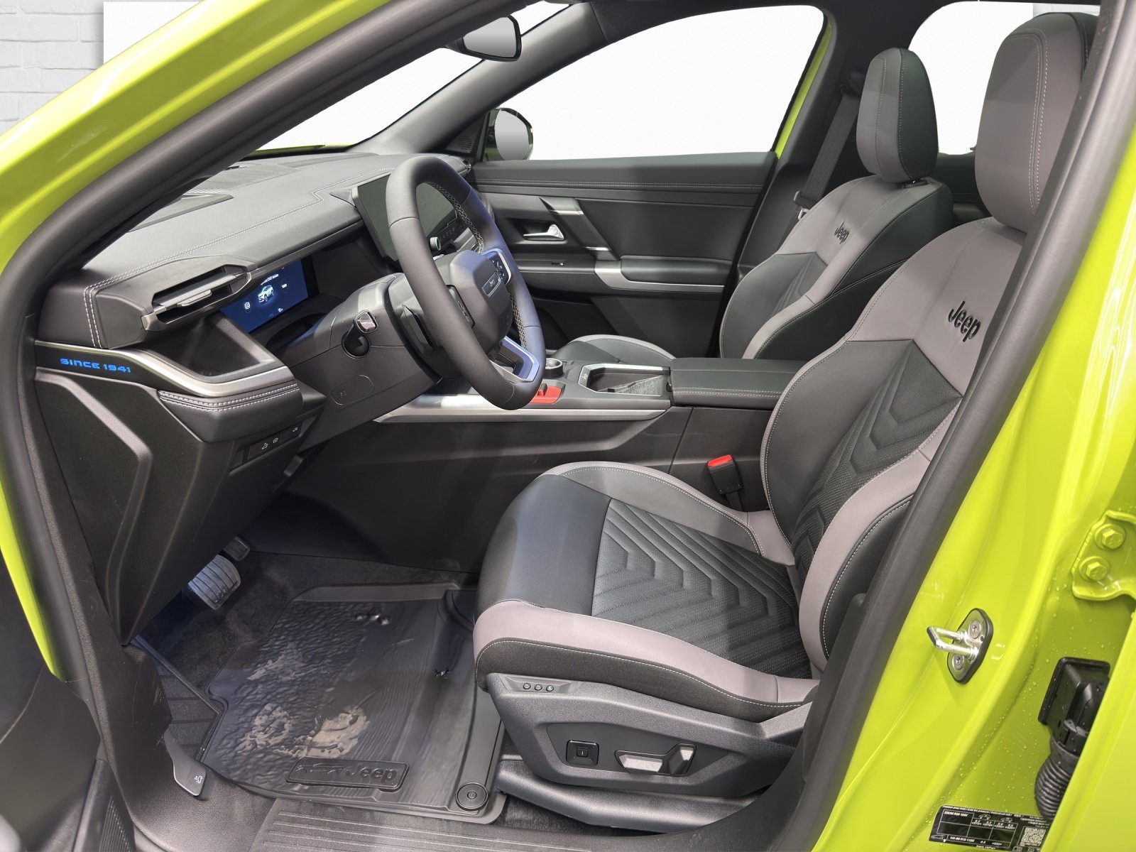 JEEP Compass First Edition, Electric, New car, Automatic - 7