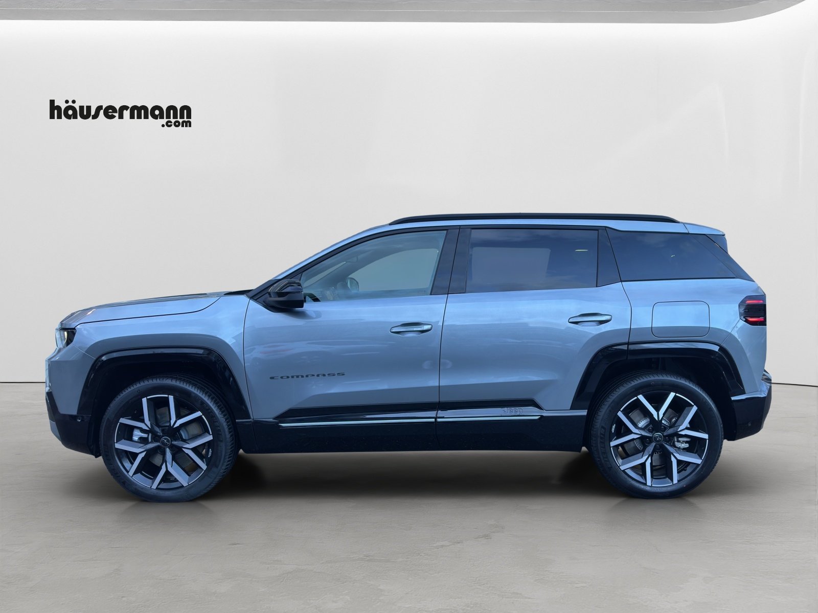 JEEP Compass First Edition, Electric, New car, Automatic - 3