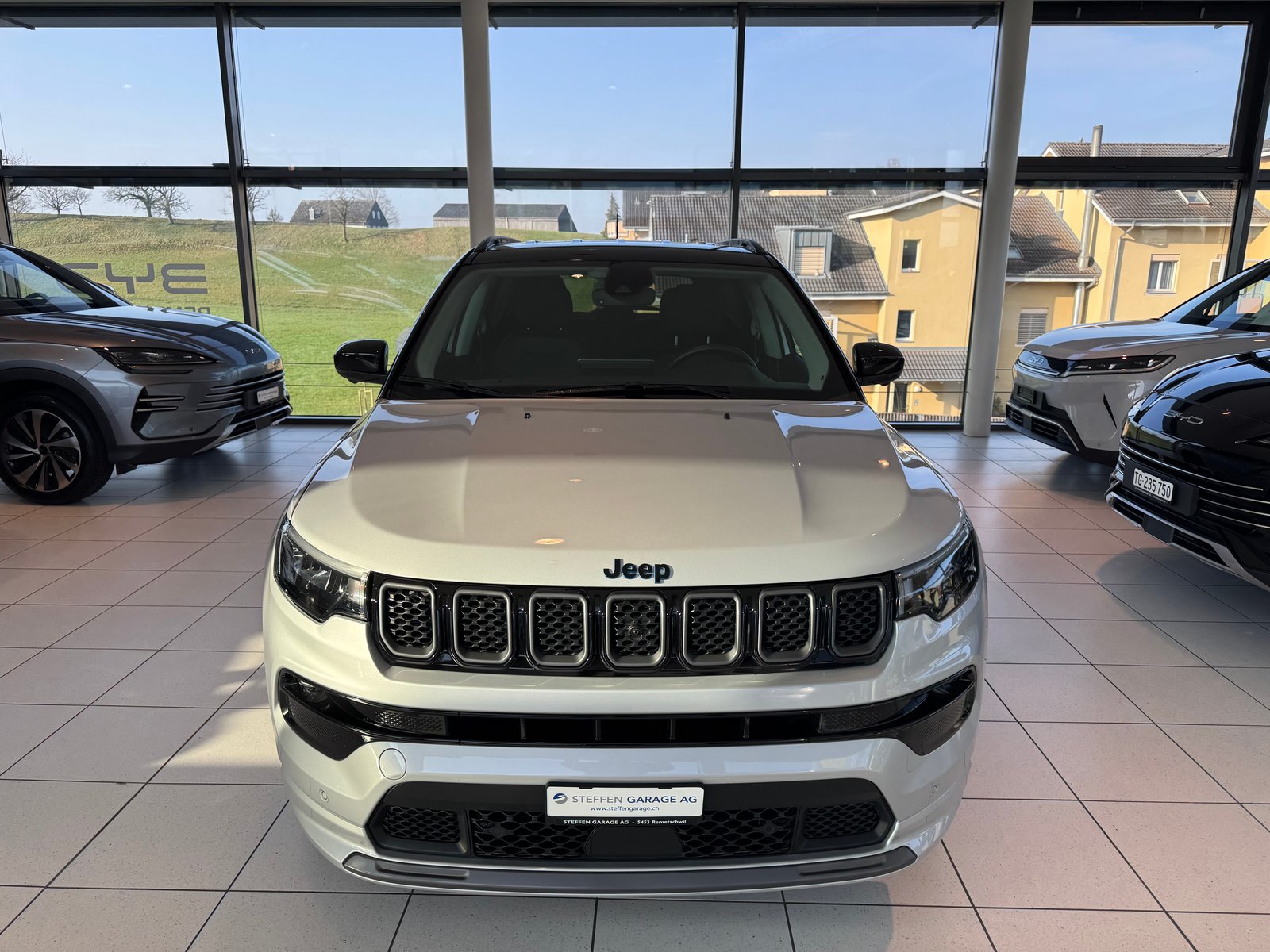 JEEP Compass 1.3 PHEV S AWD, Plug-in-Hybrid Benzina/Elettrica, Auto nuove, Automatico - 5