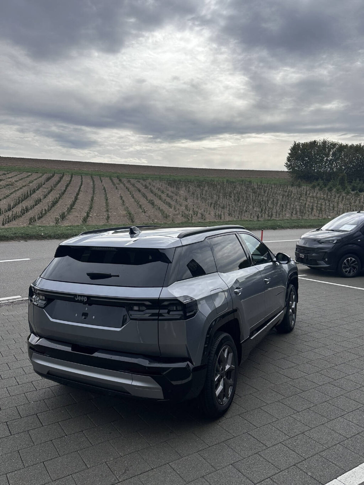 JEEP Compass 1.2 MHEV First Edition, Hybride Léger Essence/Électricité, Voiture nouvelle, Automatique - 3