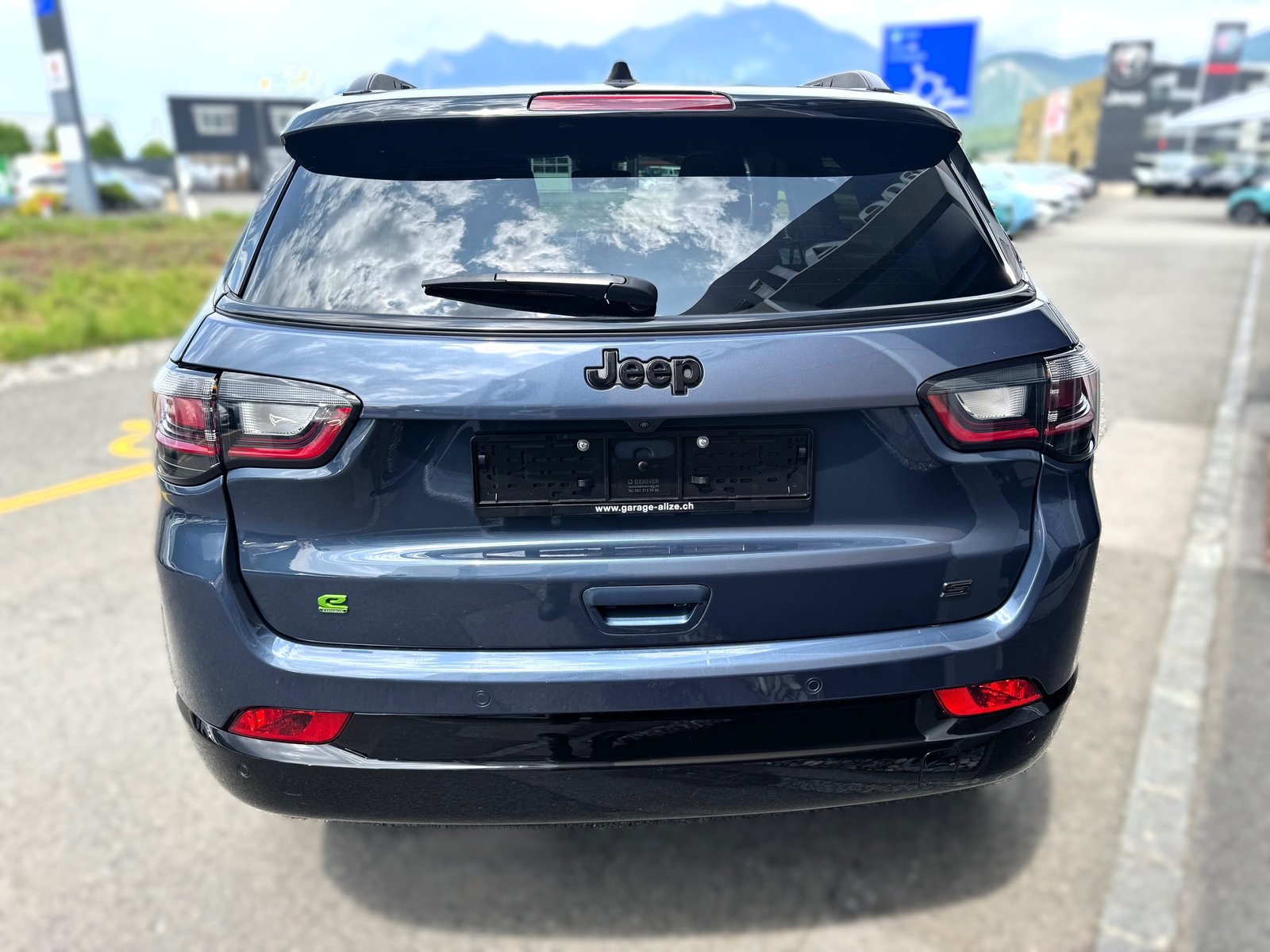 JEEP Compass 4x2 1.5 T MHEV S Plus Sky, Mild-Hybrid Petrol/Electric, Second hand / Used, Automatic - 5