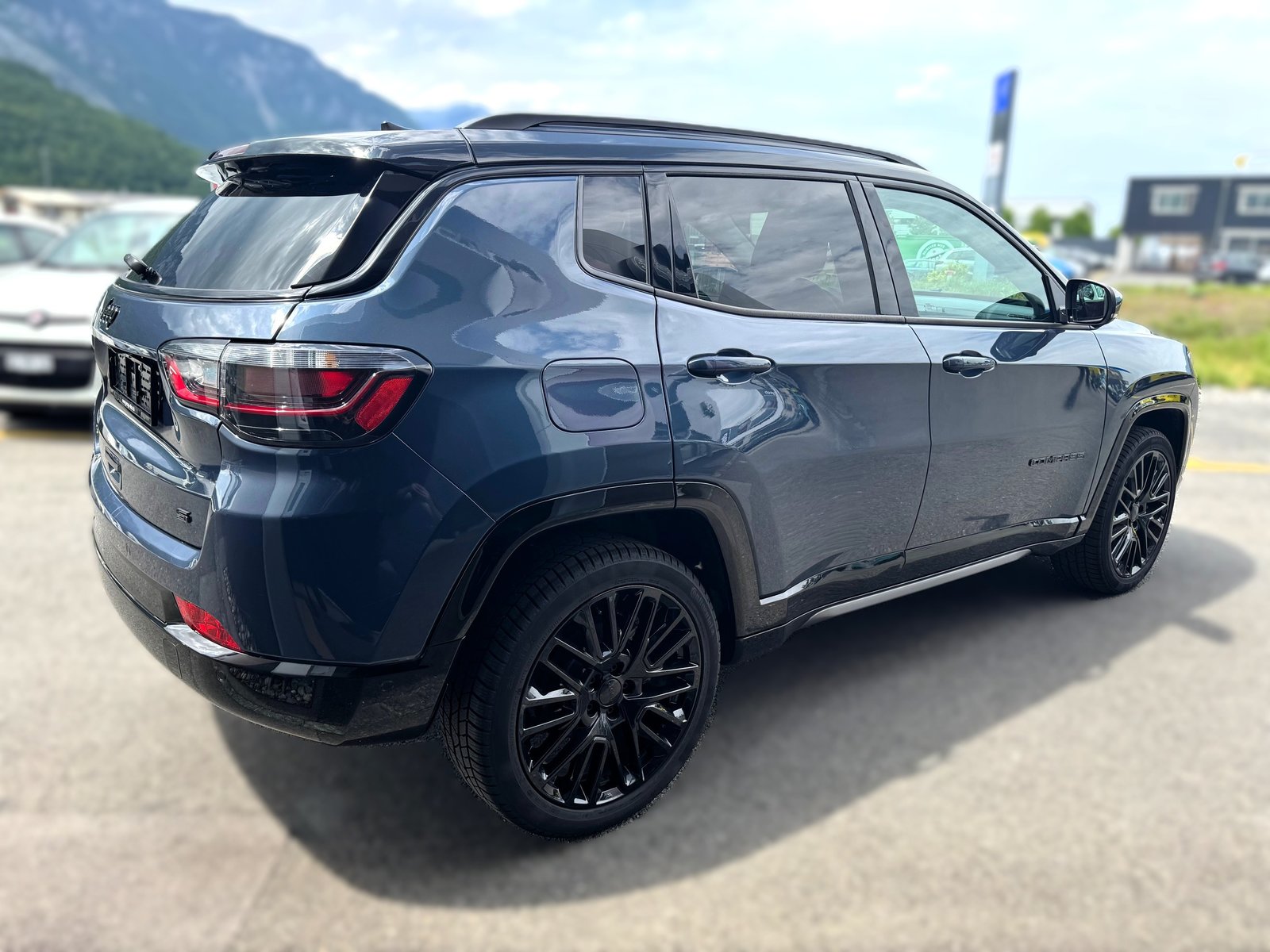 JEEP Compass 4x2 1.5 T MHEV S Plus Sky, Mild-Hybrid Petrol/Electric, Second hand / Used, Automatic - 6