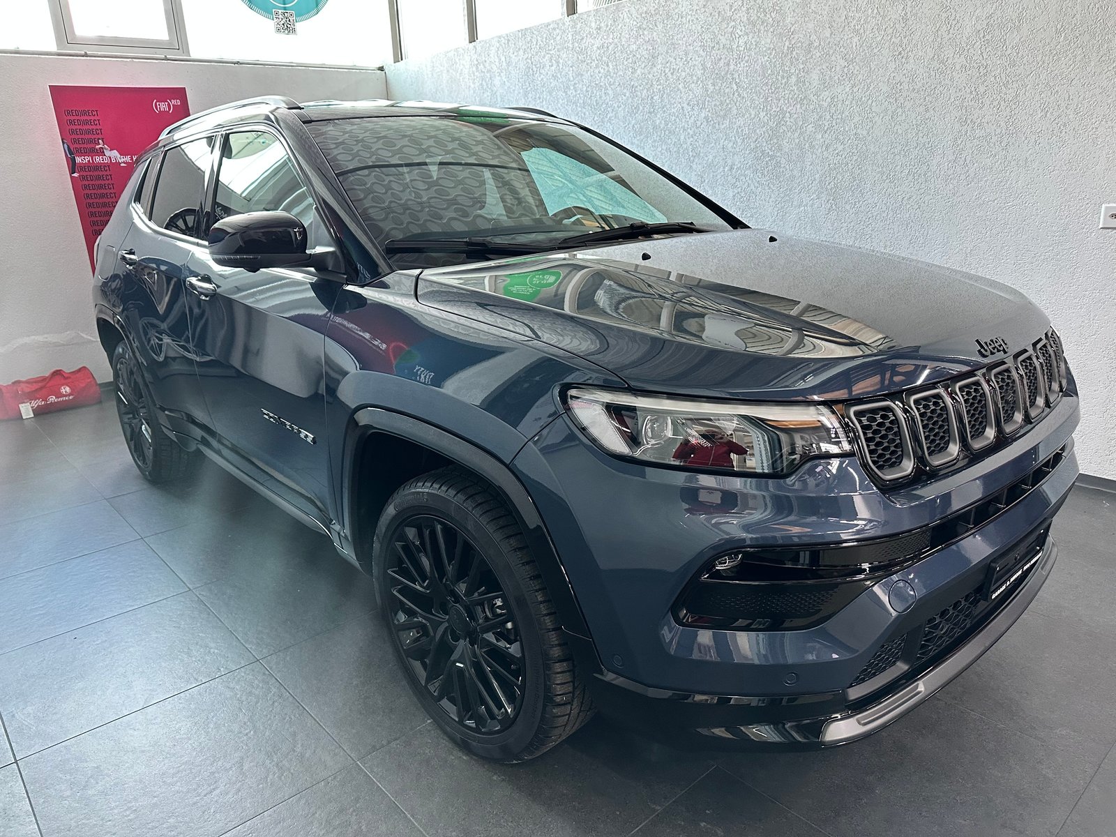 JEEP Compass 4x2 1.5 T MHEV Limited, Hybride Léger Essence/Électricité, Occasion / Utilisé, Automatique - 2
