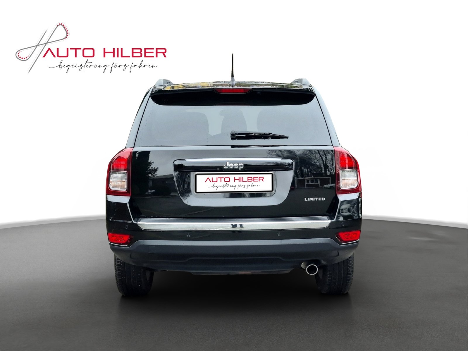 JEEP Compass 2.4 Limited Automatic, Benzin, Occasion / Gebraucht, Automatik - 7
