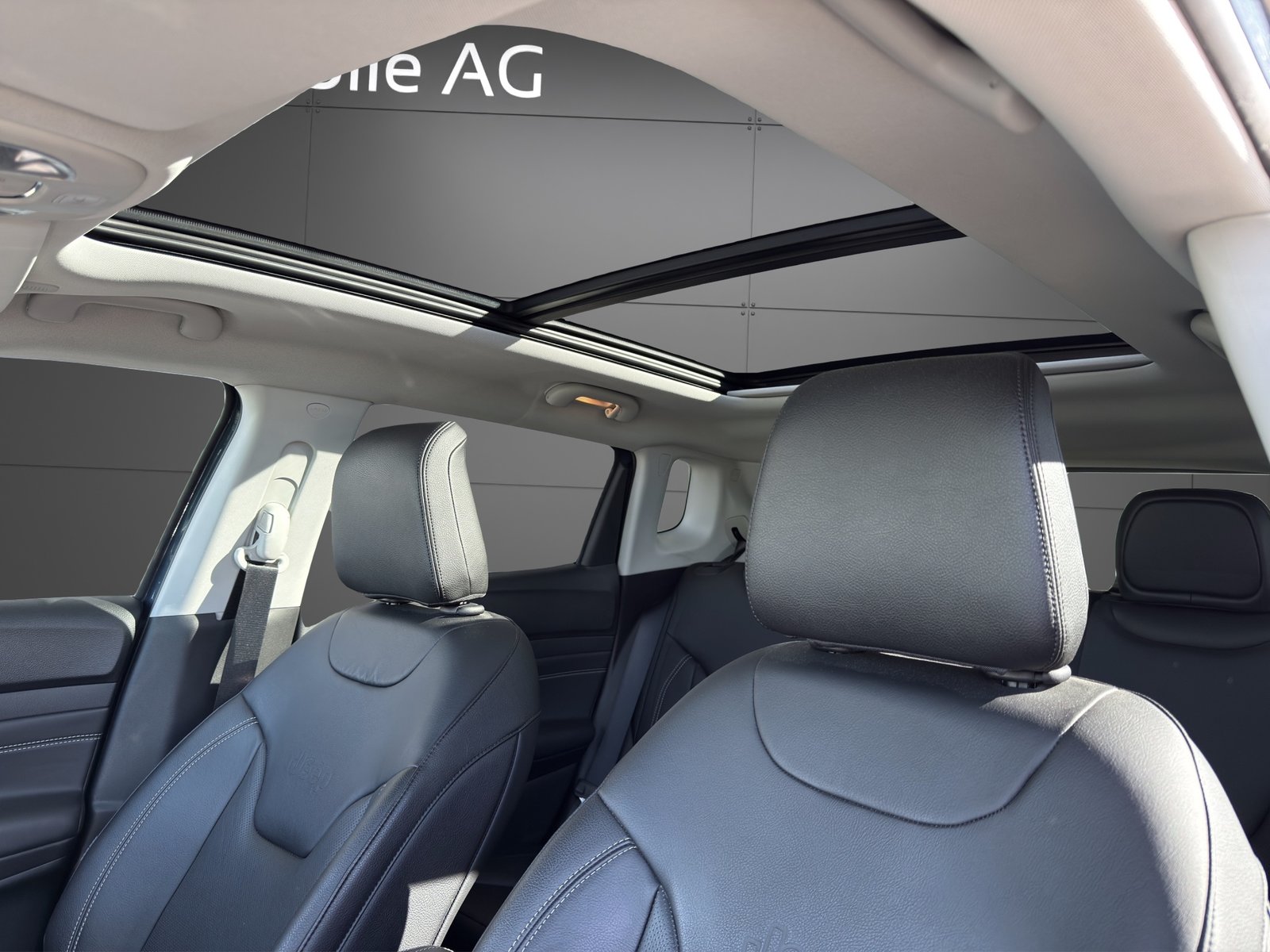 JEEP Compass 1.3 T PHEV Limited AWD, Plug-in-Hybrid Benzin/Elektro, Occasion / Gebraucht, Automatik - 7